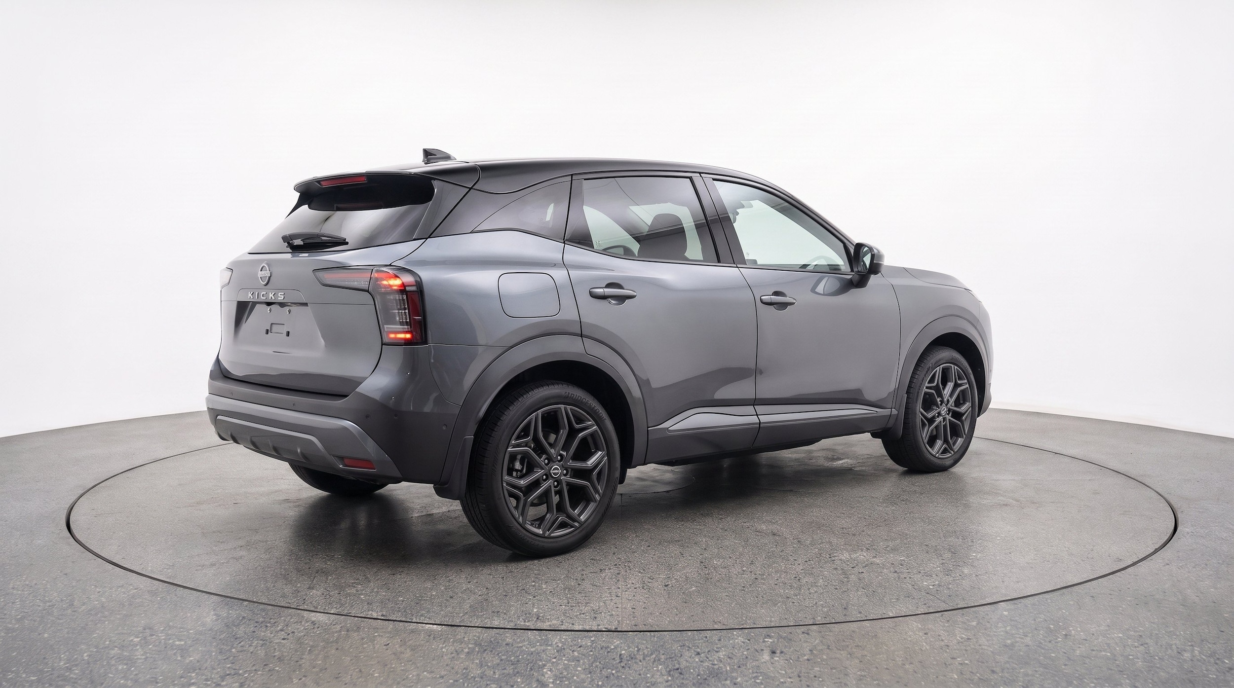Thumbnail: 2026 Nissan Kicks - 9