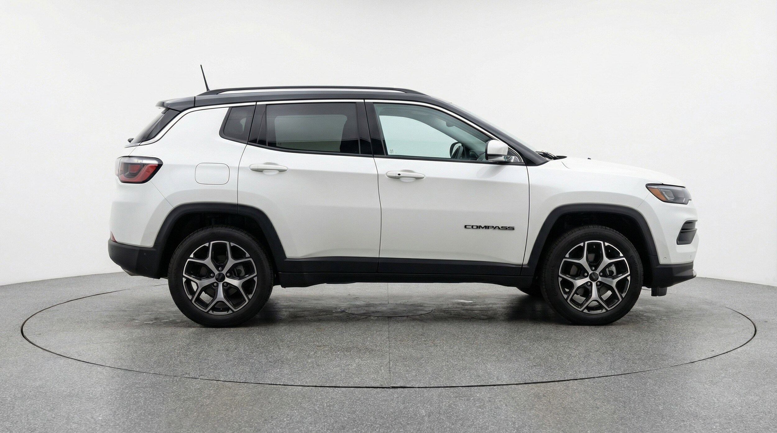 Thumbnail: 2025 Jeep Compass - 11