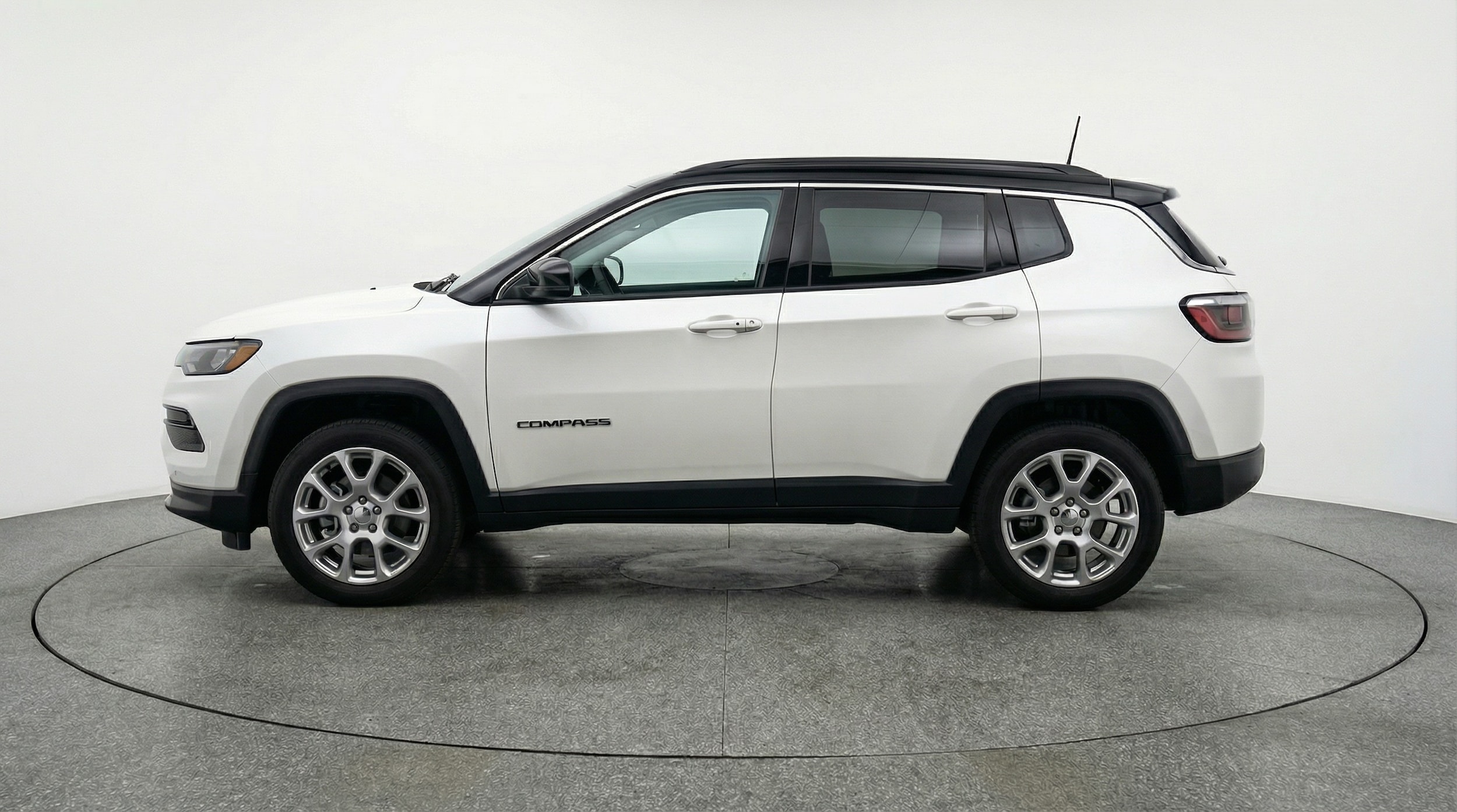 Thumbnail: 2025 Jeep Compass - 4
