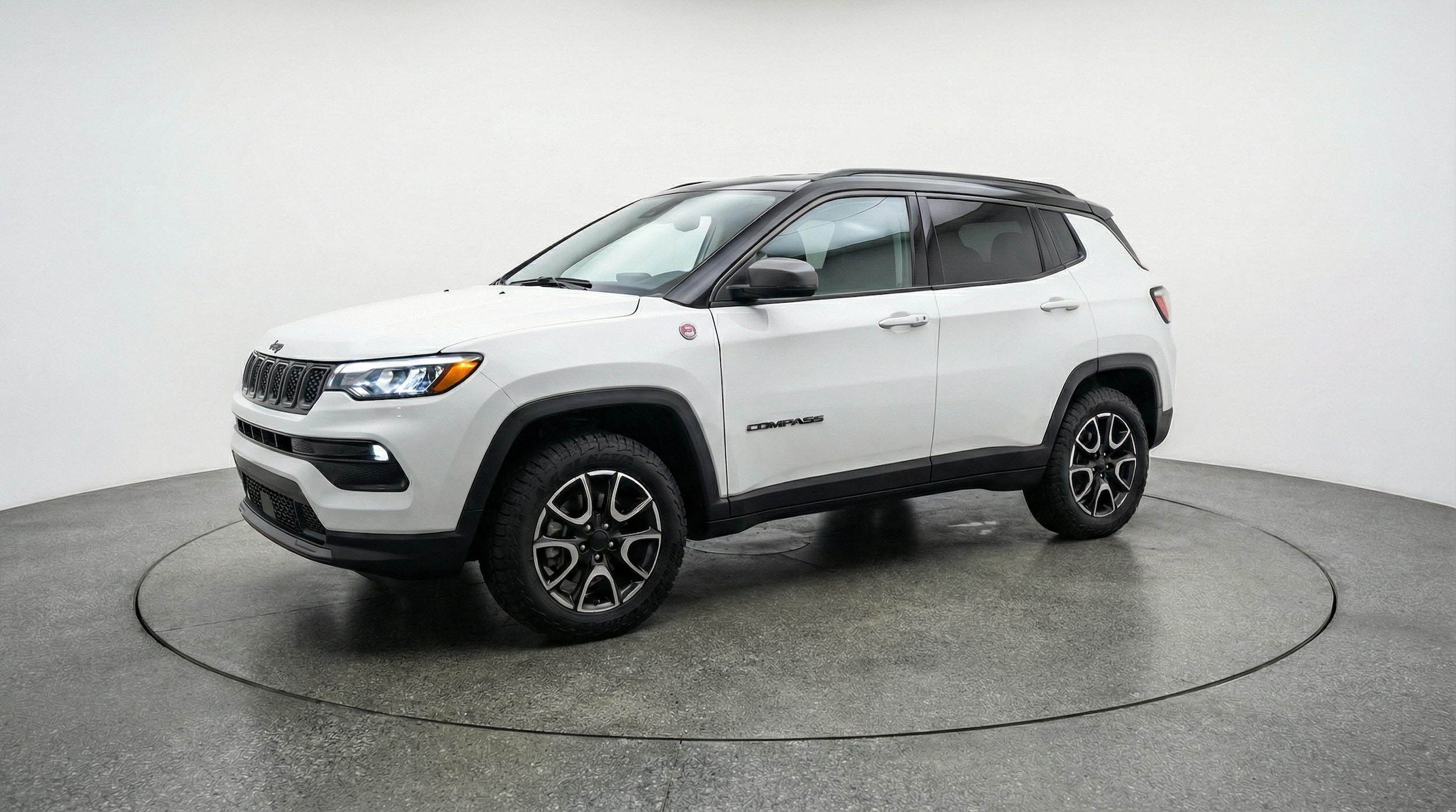 Thumbnail: 2025 Jeep Compass - 3