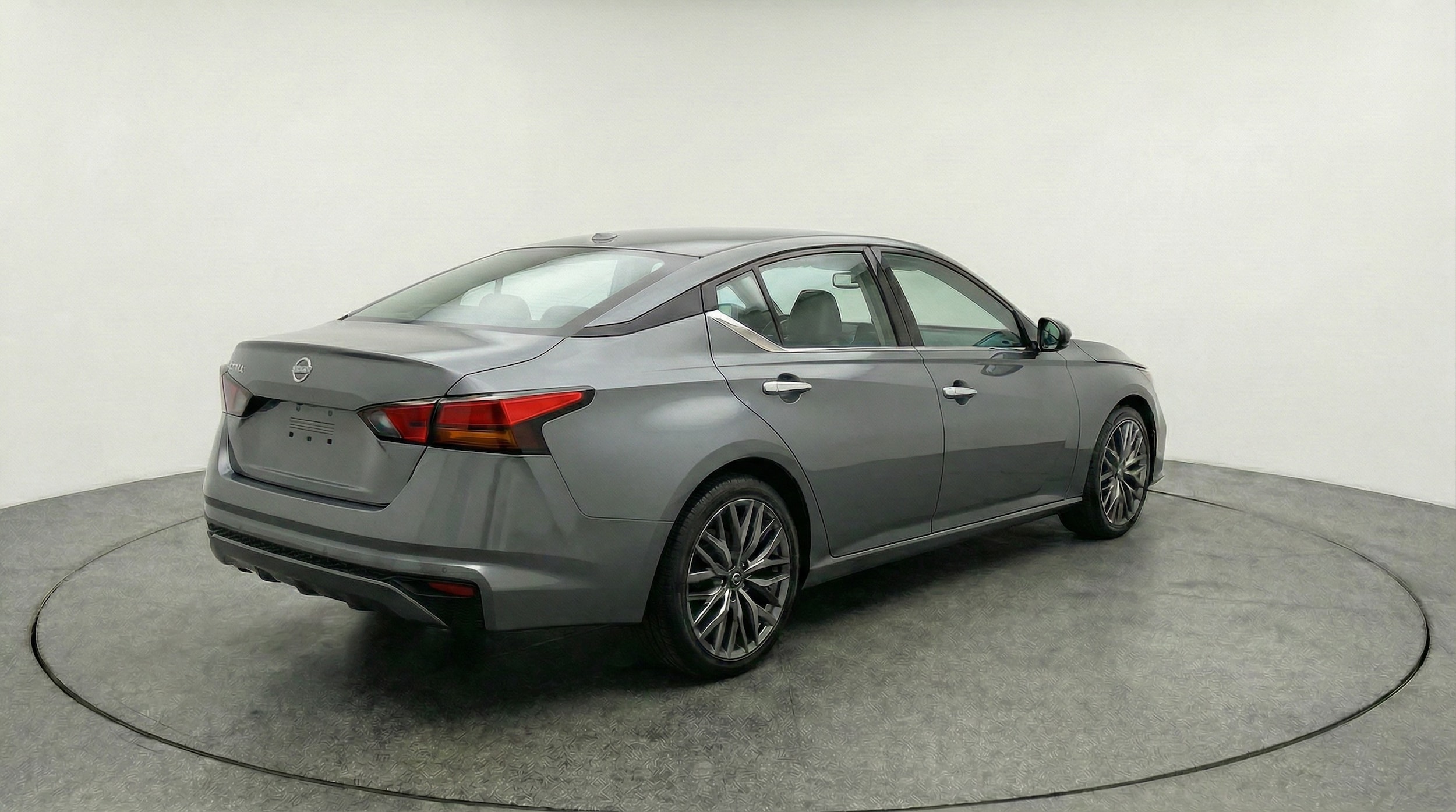 Thumbnail: 2025 Nissan Altima - 7