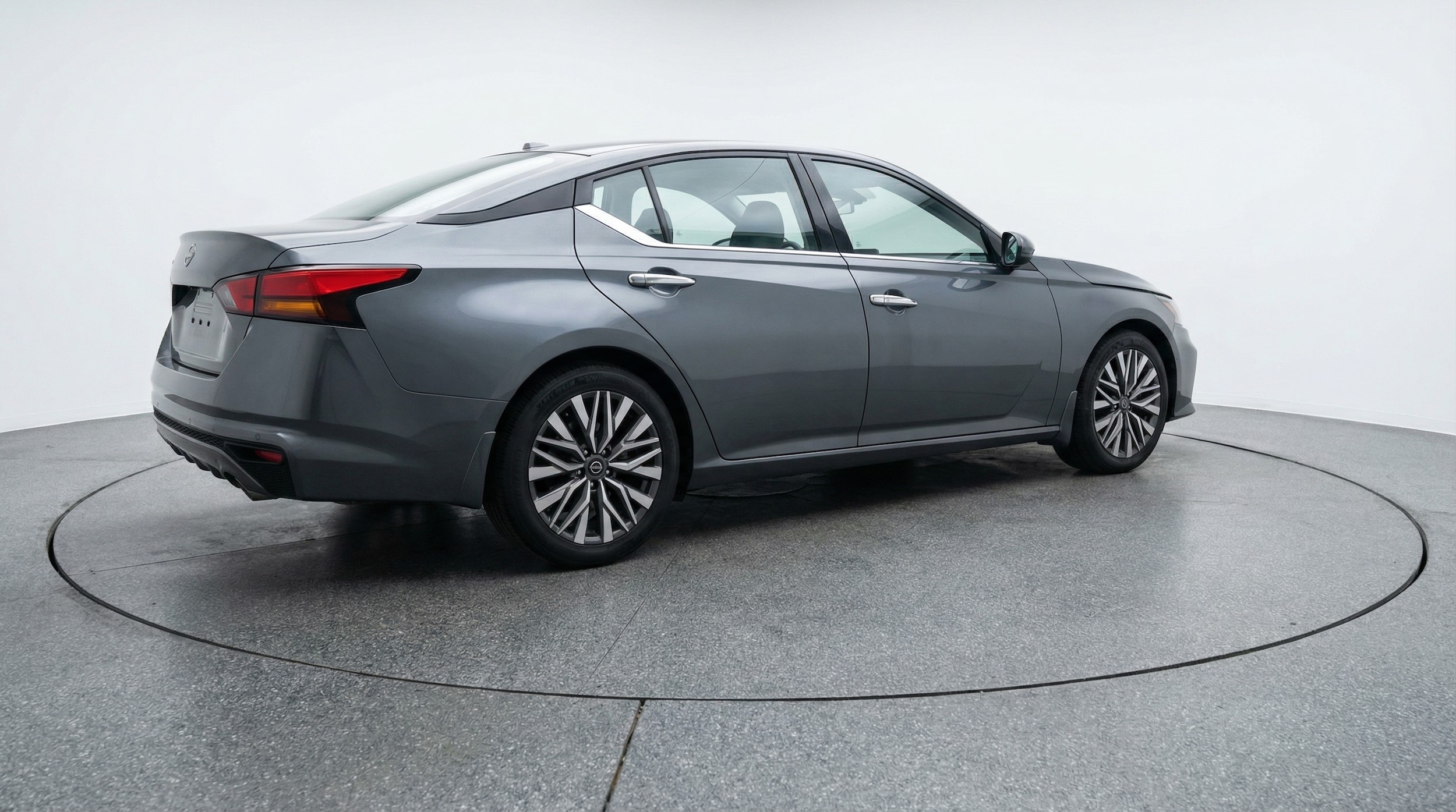 Thumbnail: 2025 Nissan Altima - 7