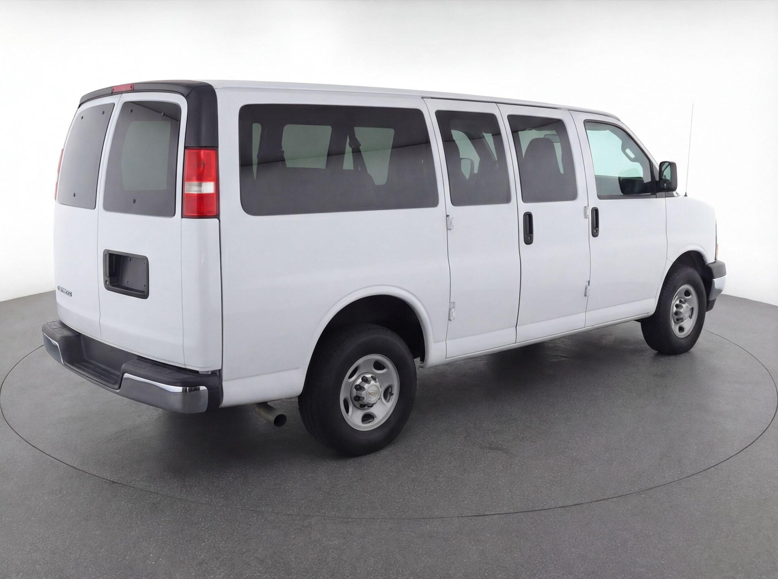 Thumbnail: 2025 Chevrolet Express - 9