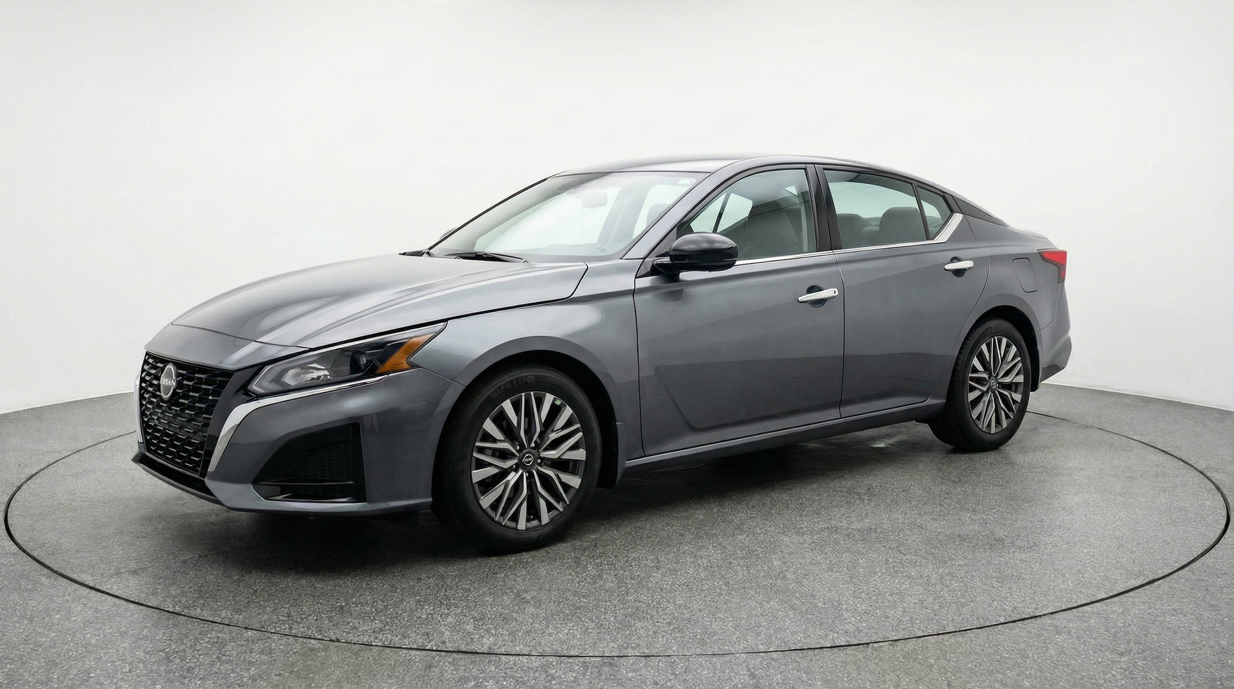 Thumbnail: 2025 Nissan Altima - 3