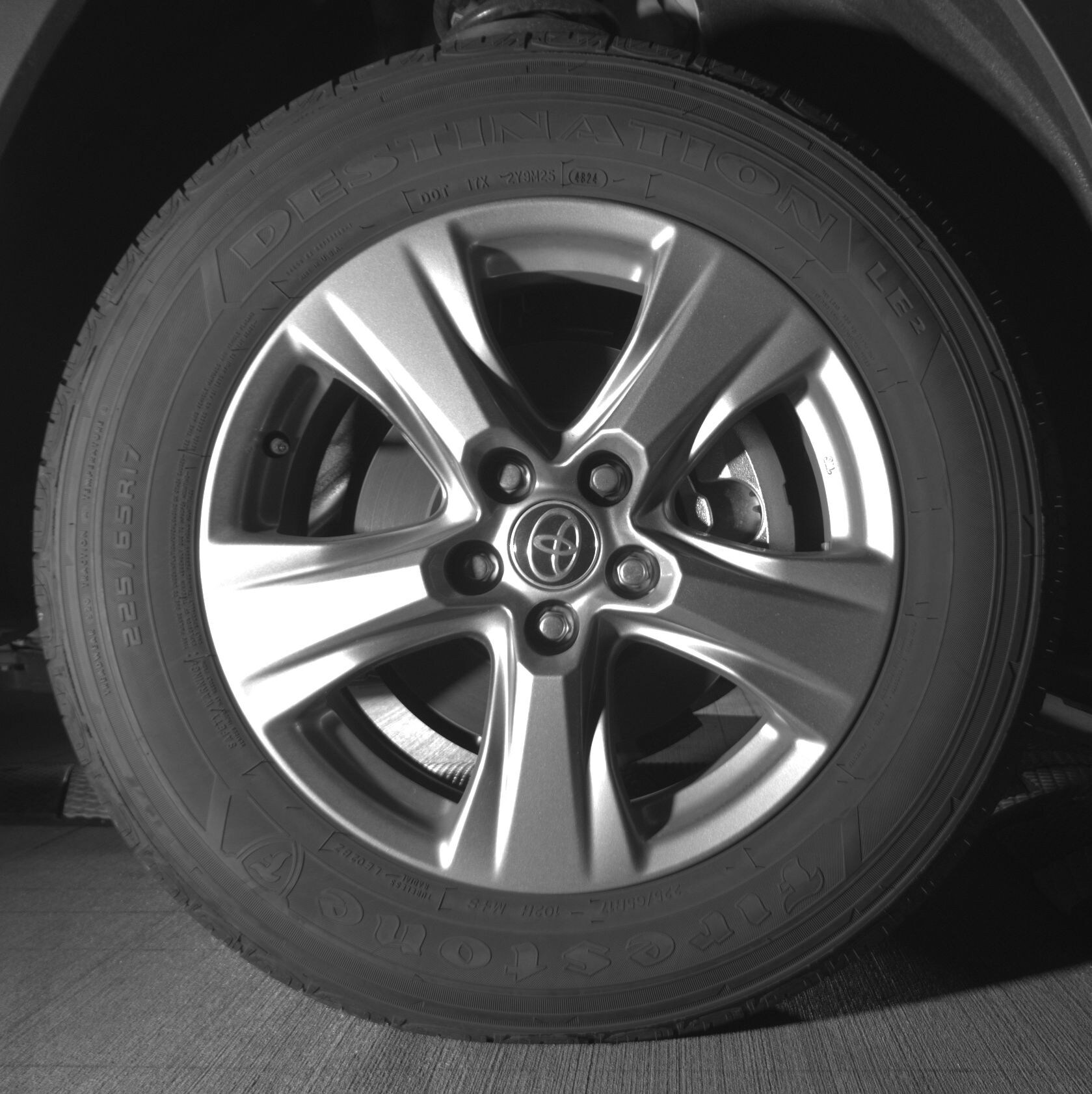 Thumbnail: 2025 Toyota RAV4 - 10