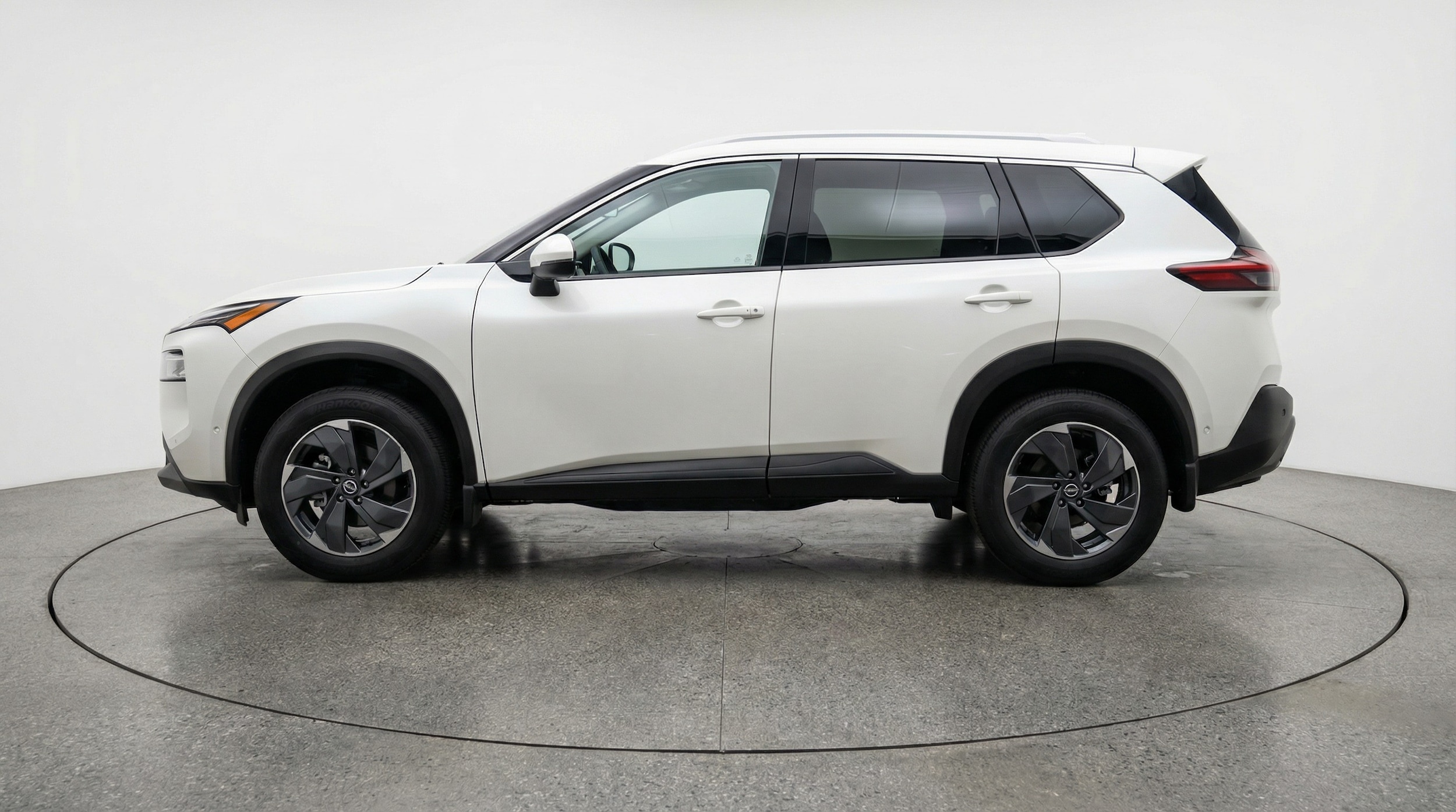 Thumbnail: 2025 Nissan Rogue - 4