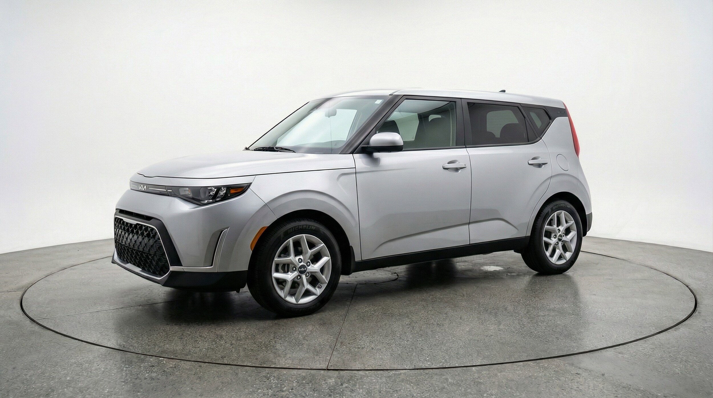 Thumbnail: 2025 Kia Soul - 3
