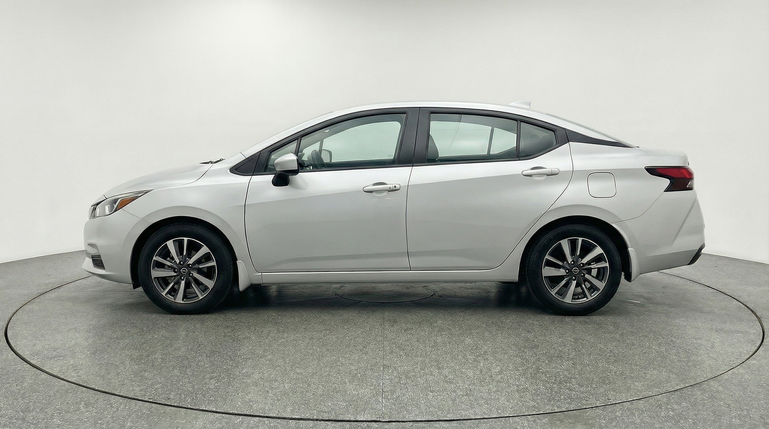 Thumbnail: 2025 Nissan Versa - 5