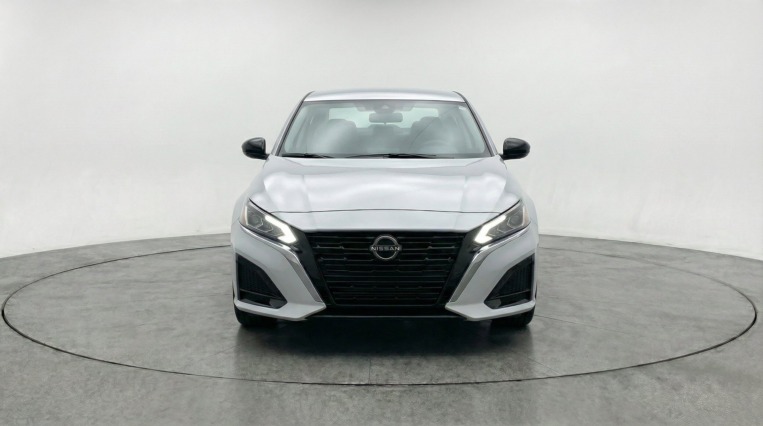 Thumbnail: 2025 Nissan Altima - 2