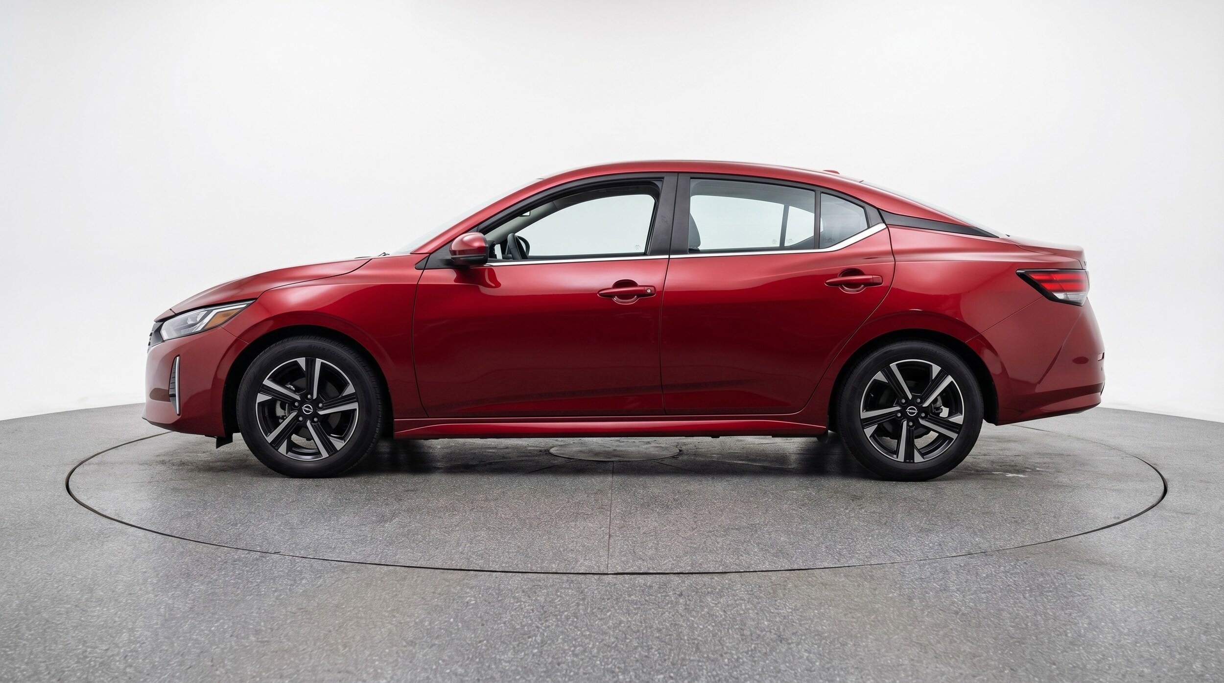 Thumbnail: 2025 Nissan Sentra - 5