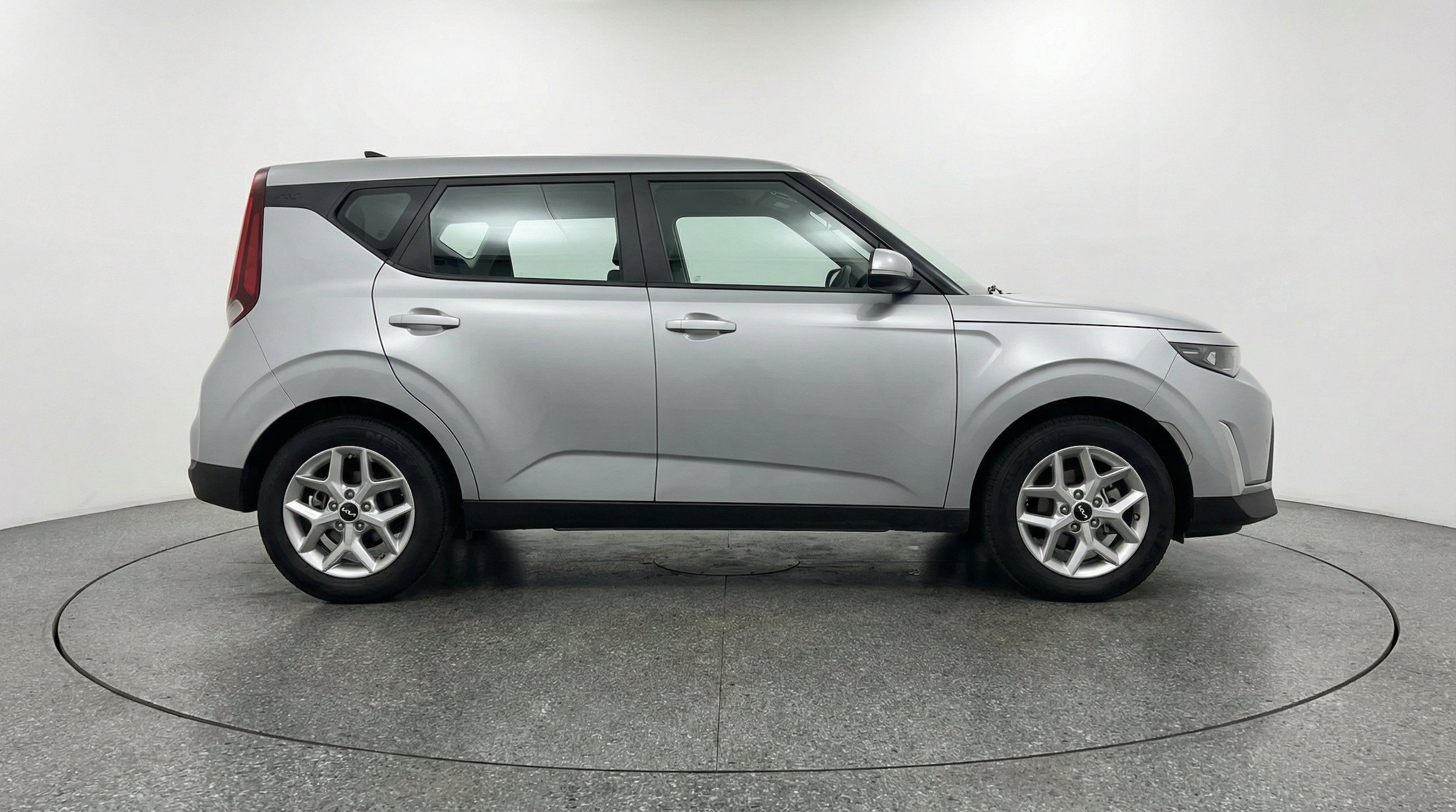 Thumbnail: 2025 Kia Soul - 11