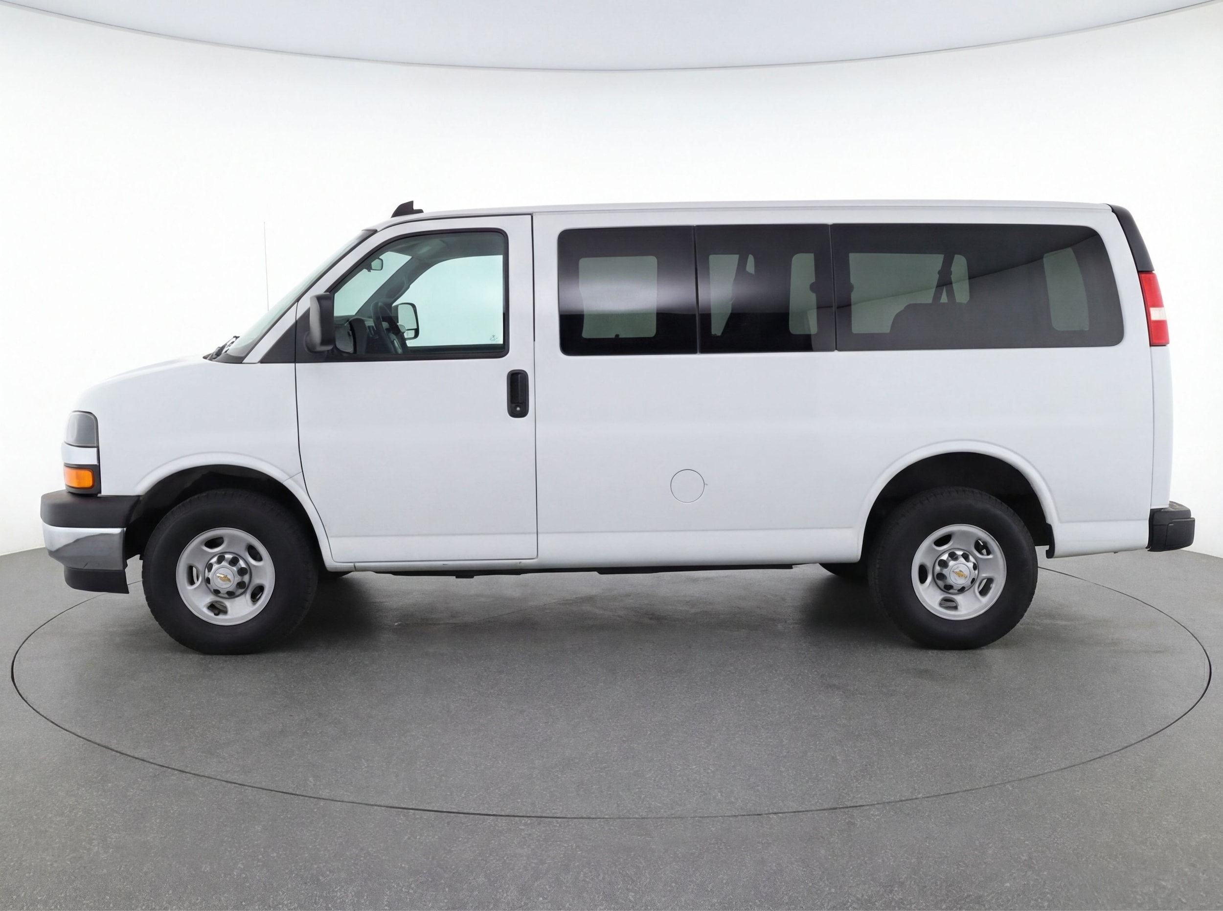 Thumbnail: 2025 Chevrolet Express - 5