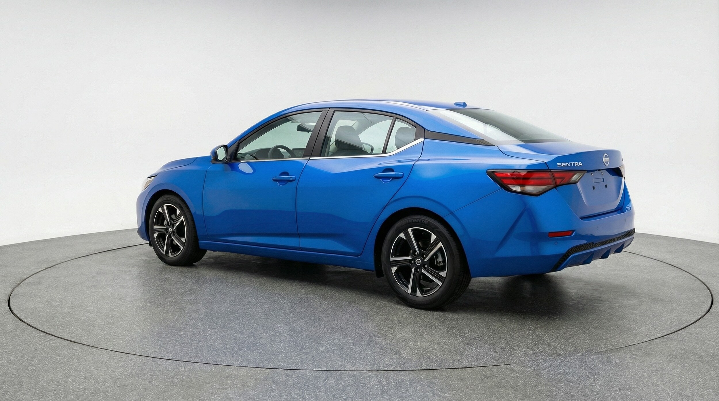 Thumbnail: 2025 Nissan Sentra - 5