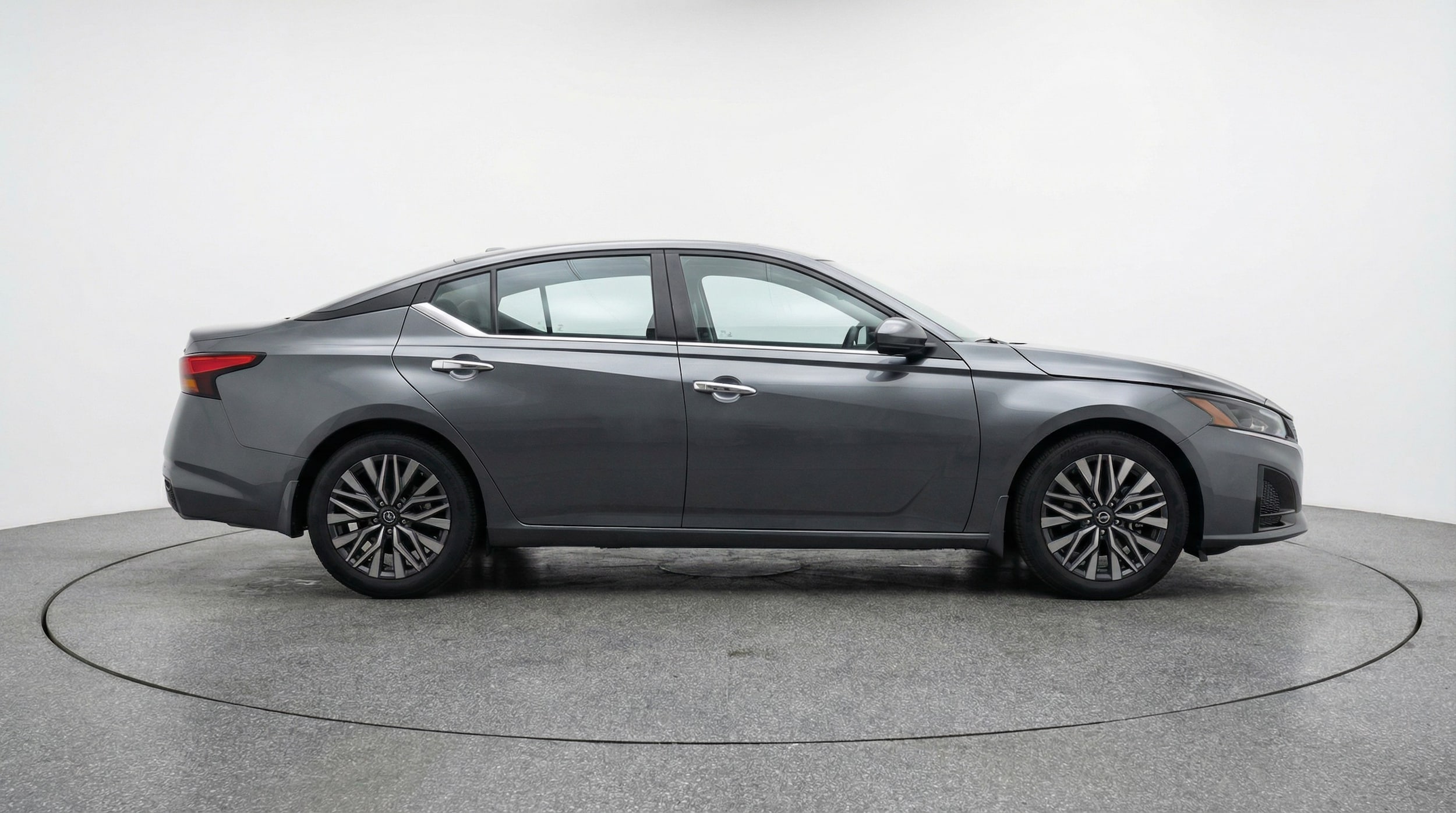 Thumbnail: 2025 Nissan Altima - 8