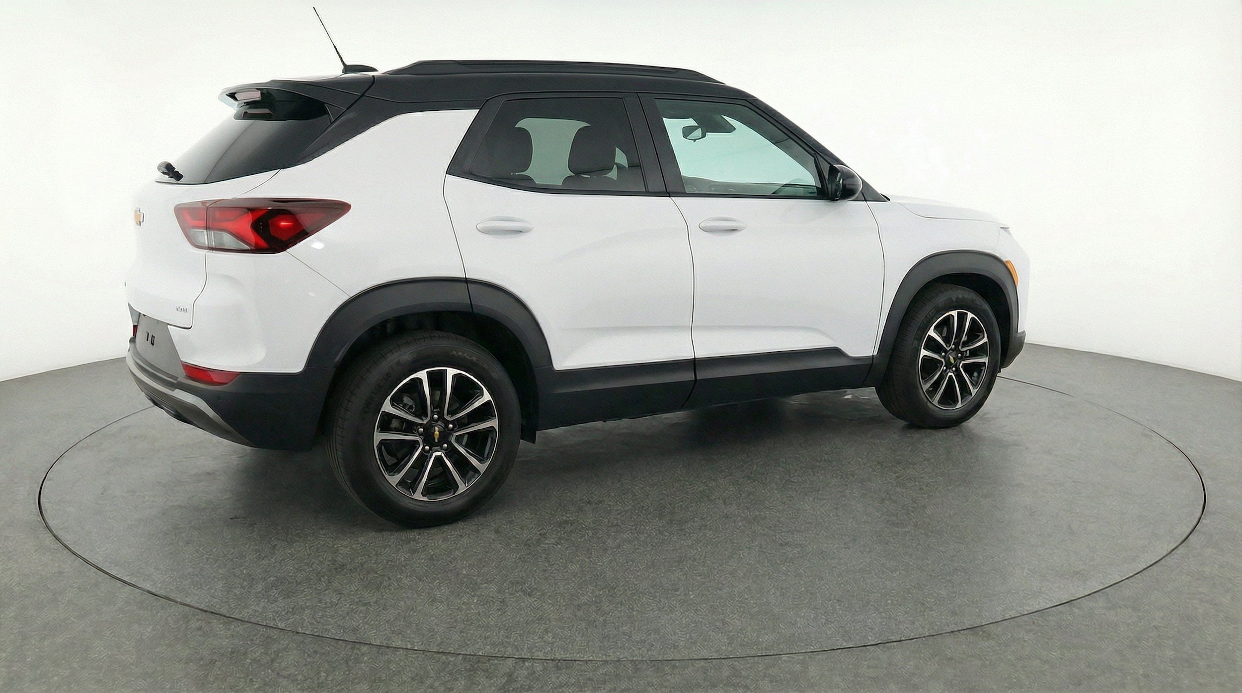 Thumbnail: 2025 Chevrolet TrailBlazer - 9