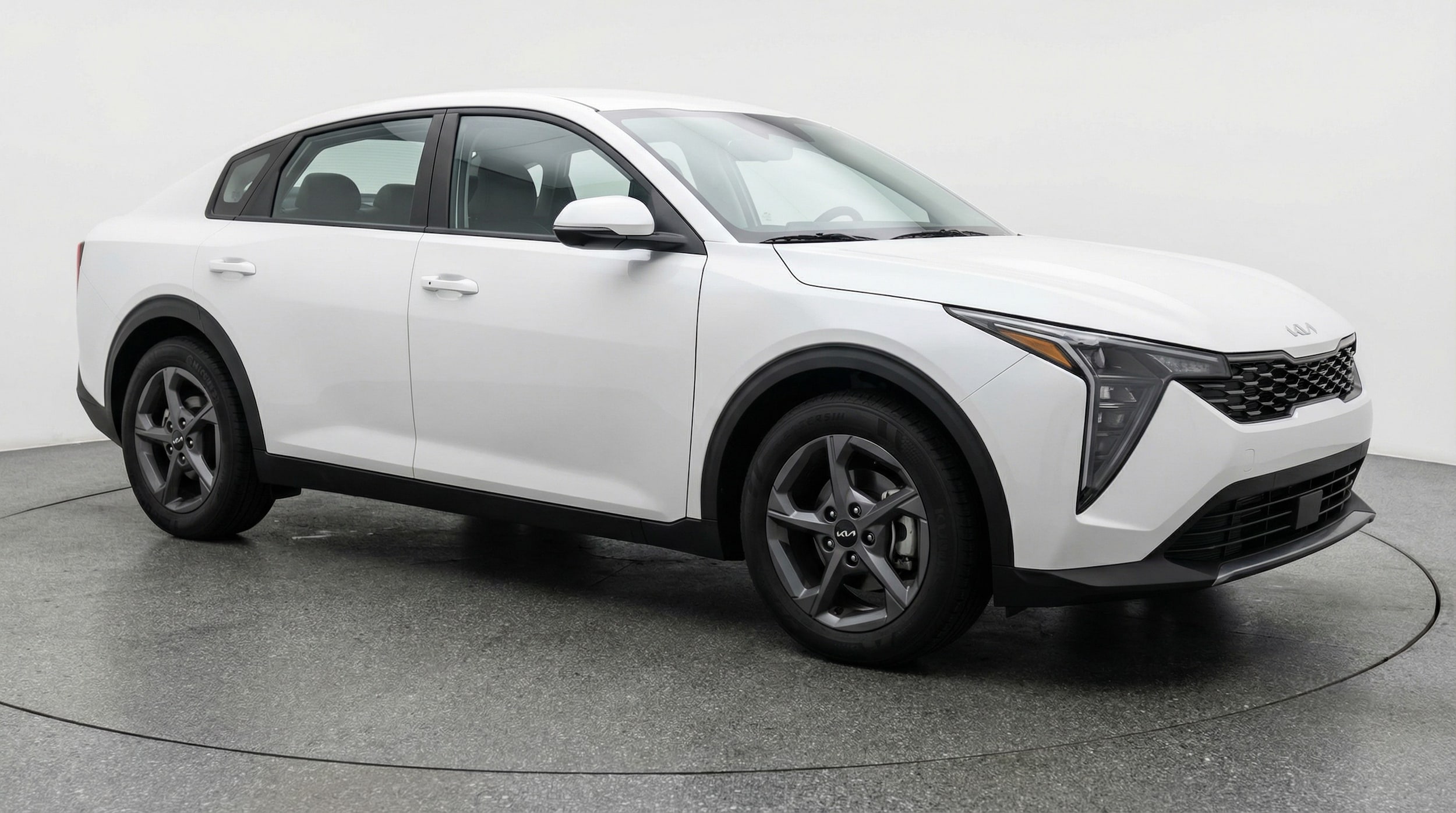 Thumbnail: 2025 Kia K4 - 1