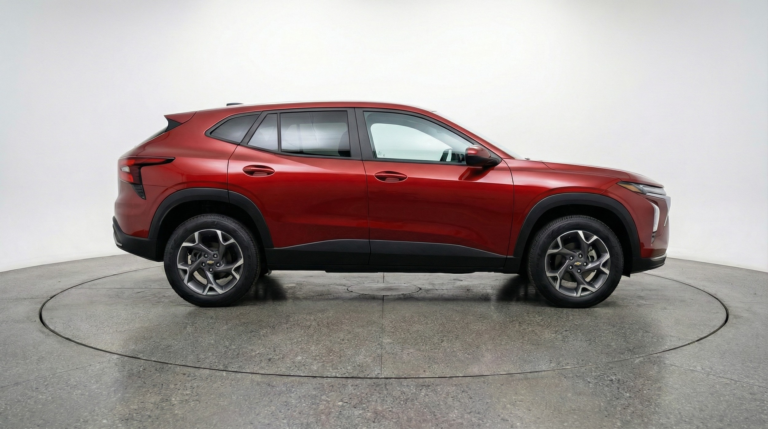 Thumbnail: 2025 Chevrolet Trax - 8