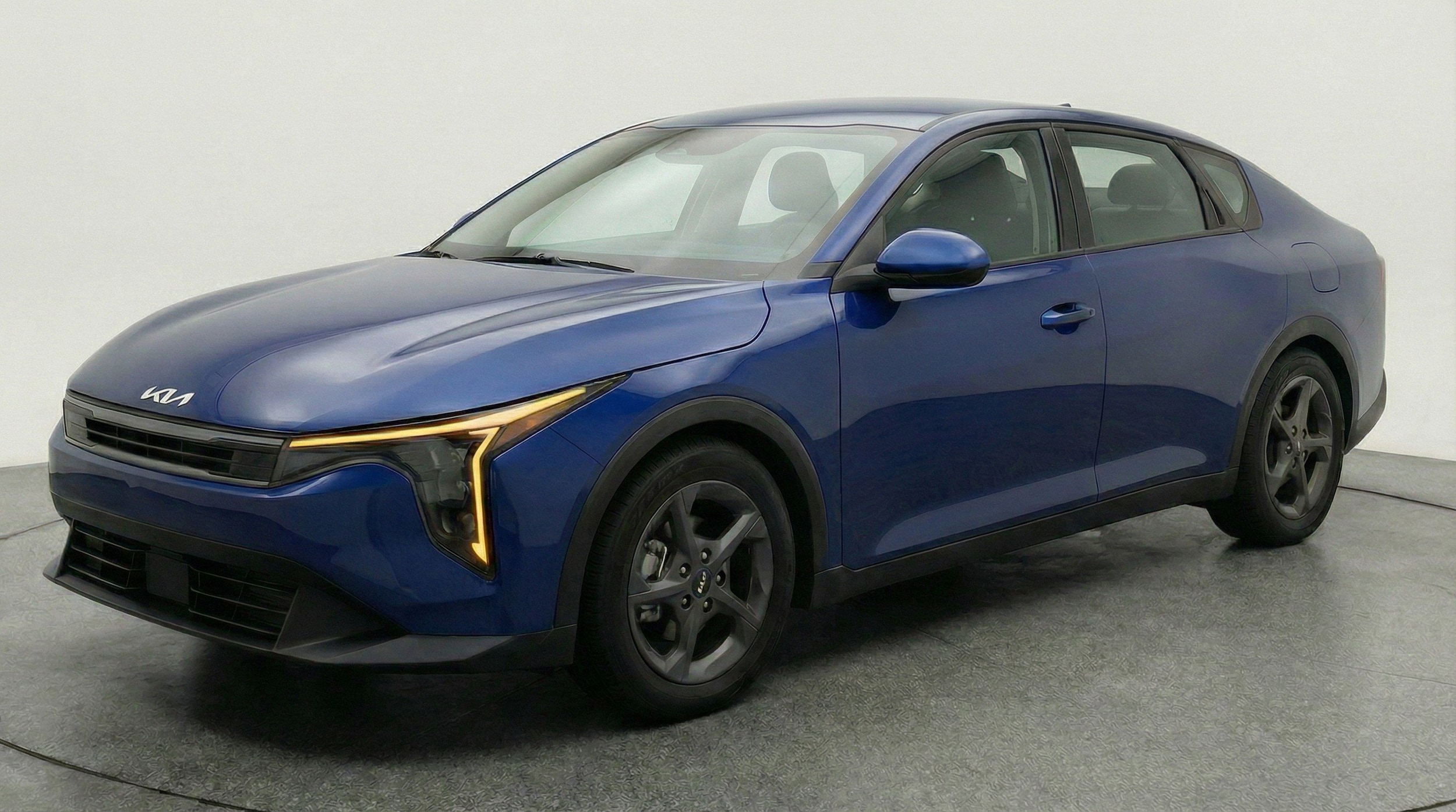 Thumbnail: 2025 Kia K4 - 3