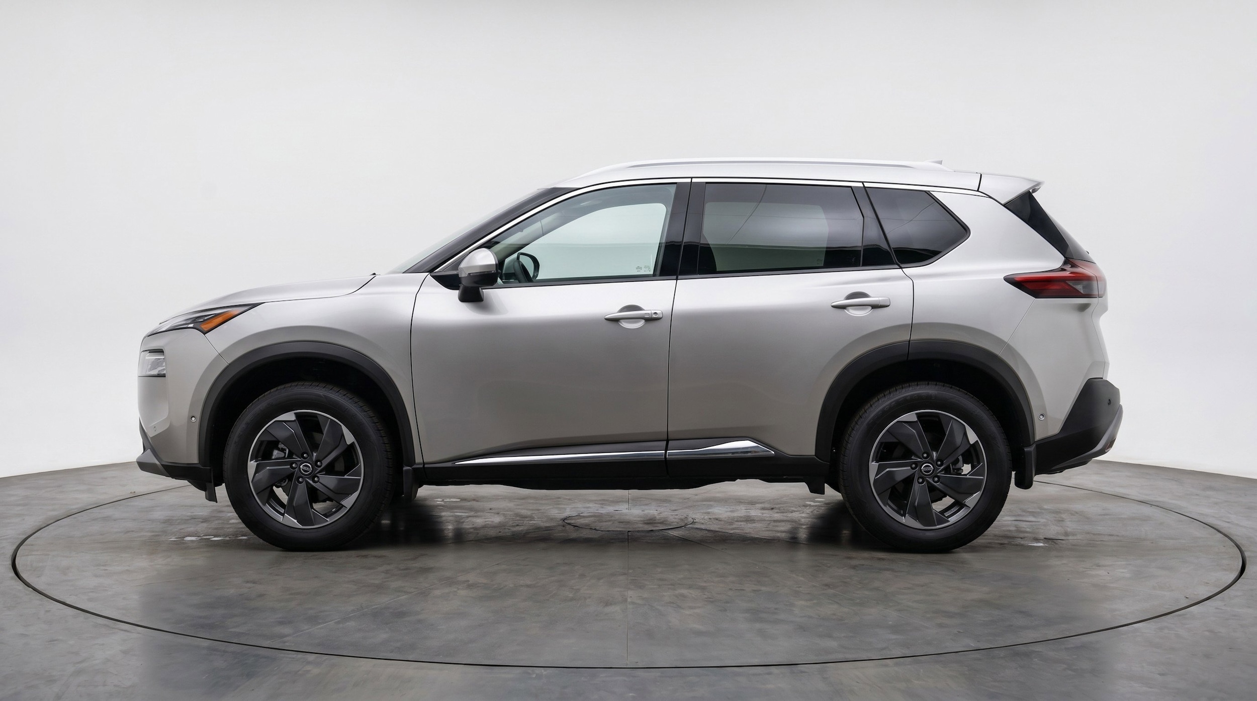 Thumbnail: 2025 Nissan Rogue - 5