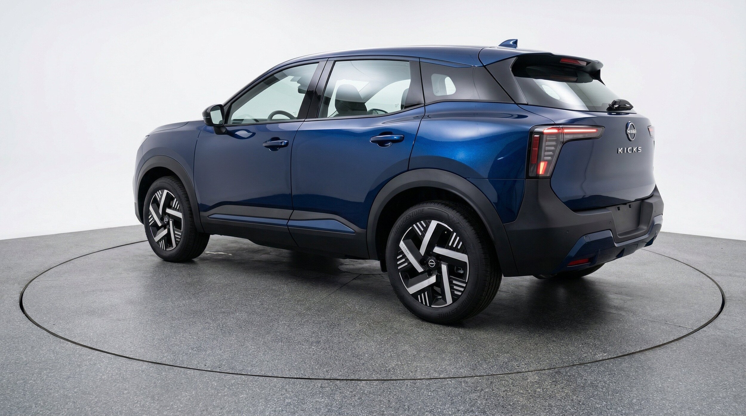 Thumbnail: 2026 Nissan Kicks - 6