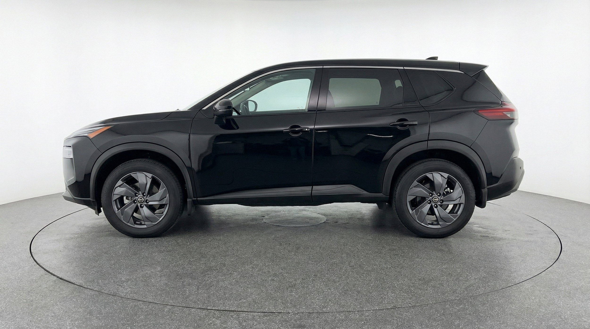 Thumbnail: 2025 Nissan Rogue - 5
