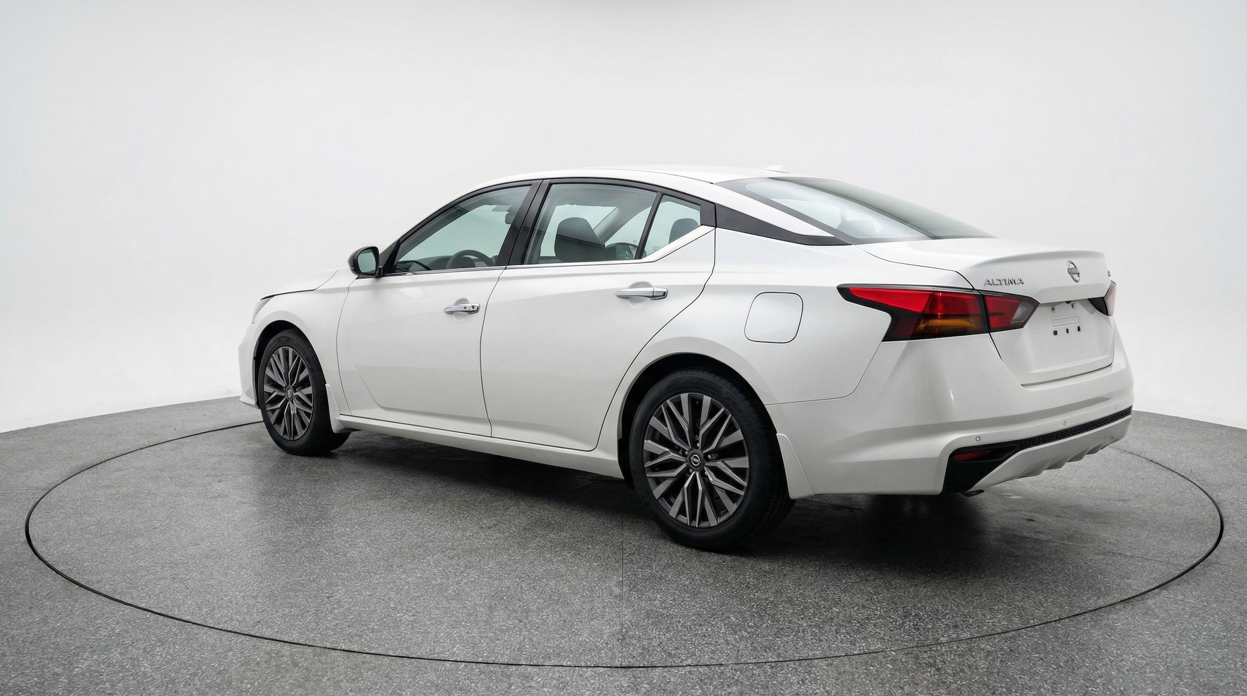 Thumbnail: 2025 Nissan Altima - 6