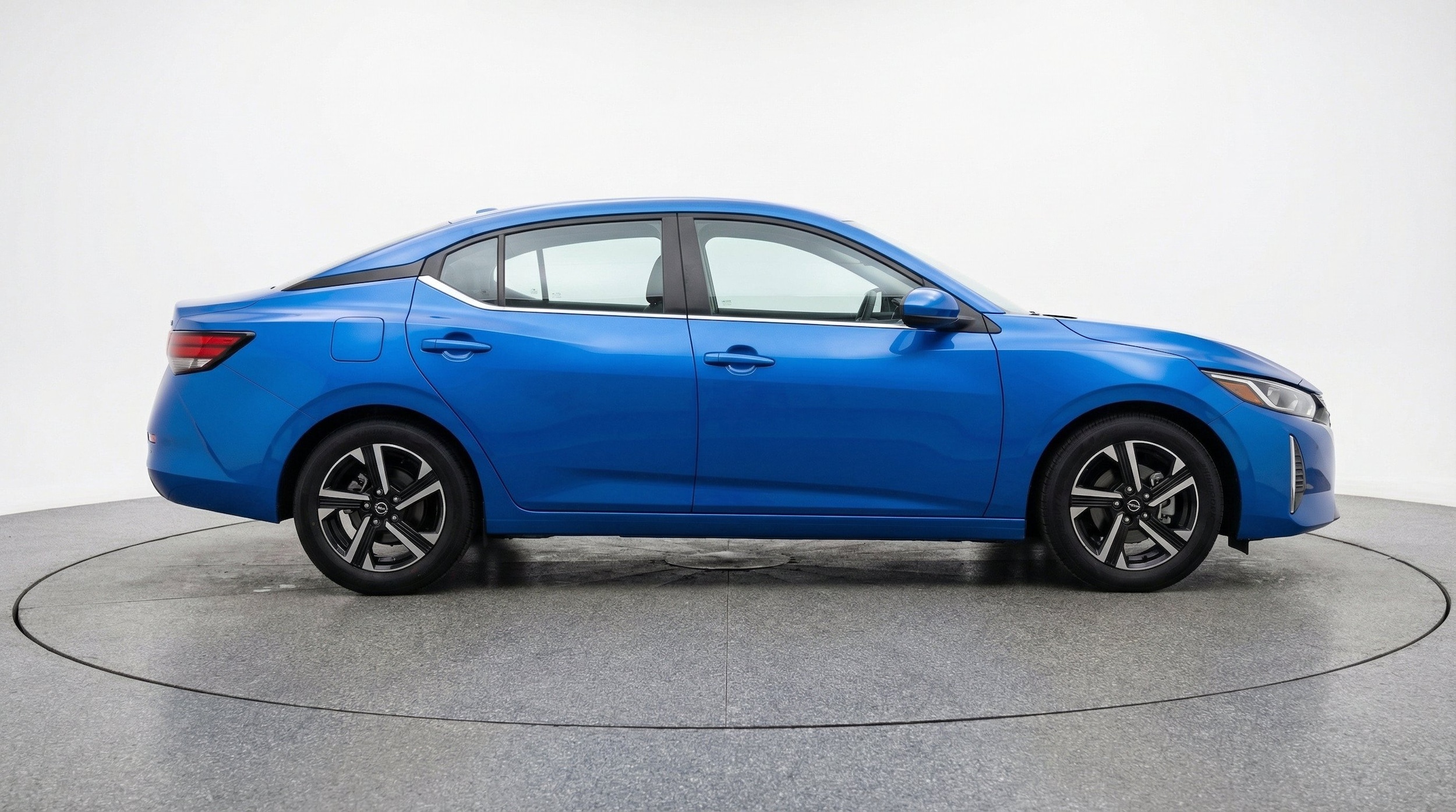 Thumbnail: 2025 Nissan Sentra - 11