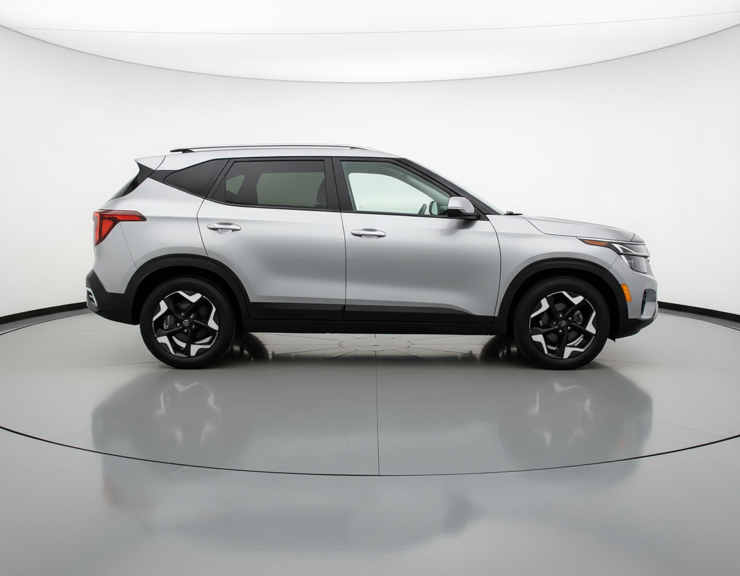 Thumbnail: 2025 Kia Seltos - 8