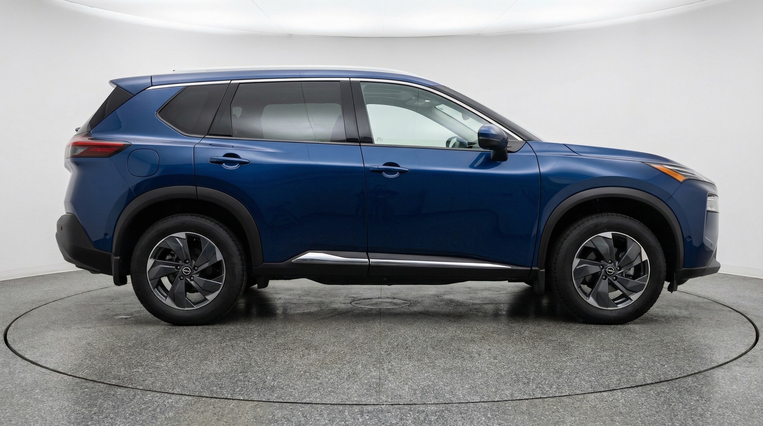 Thumbnail: 2025 Nissan Rogue - 8