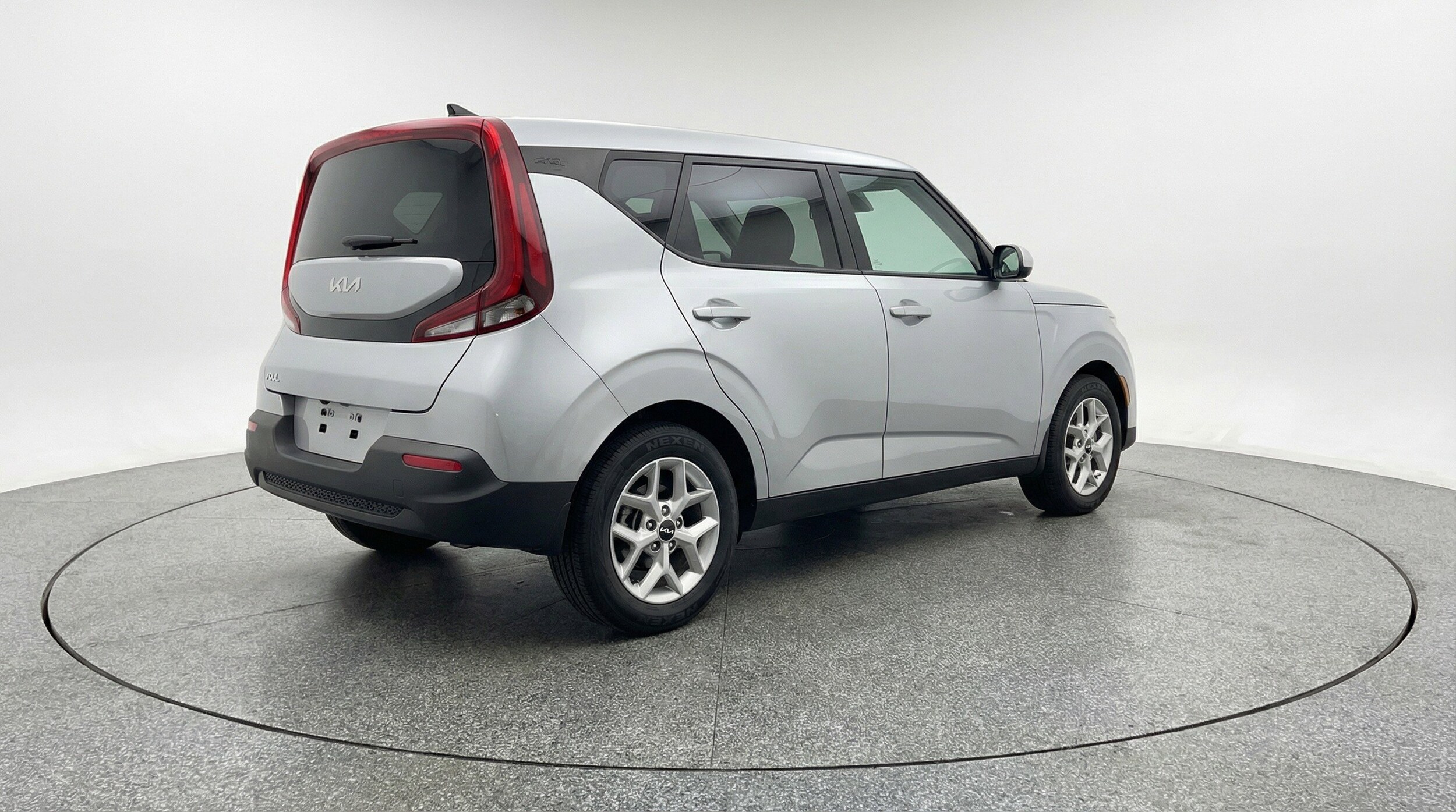 Thumbnail: 2025 Kia Soul - 9