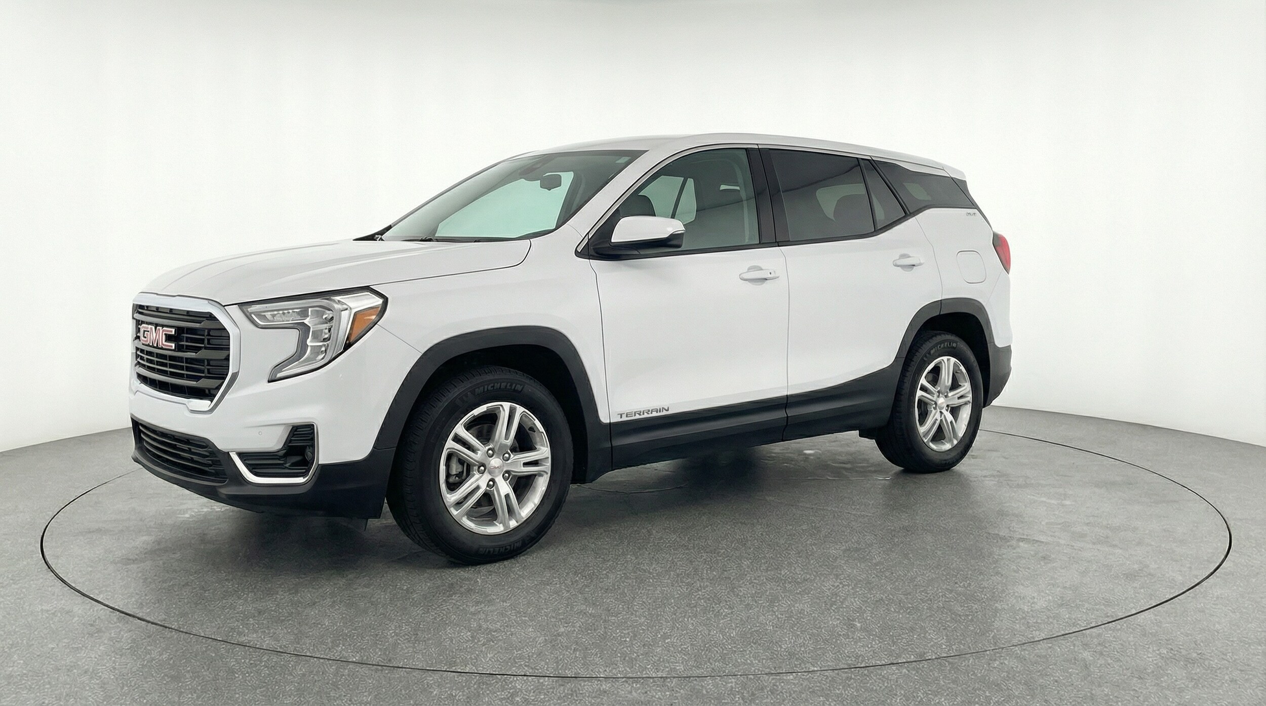 Thumbnail: 2024 GMC Terrain - 3