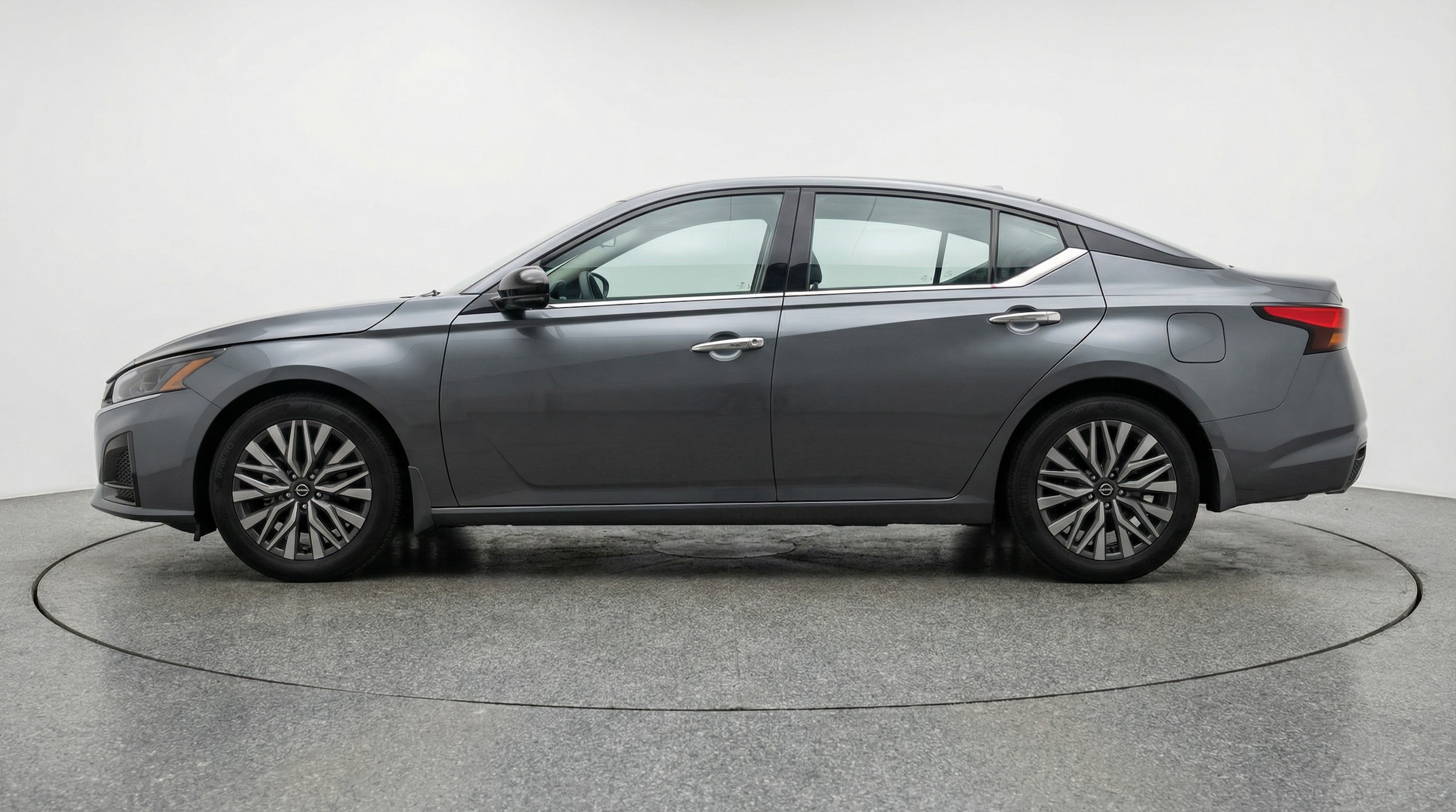 Thumbnail: 2025 Nissan Altima - 4