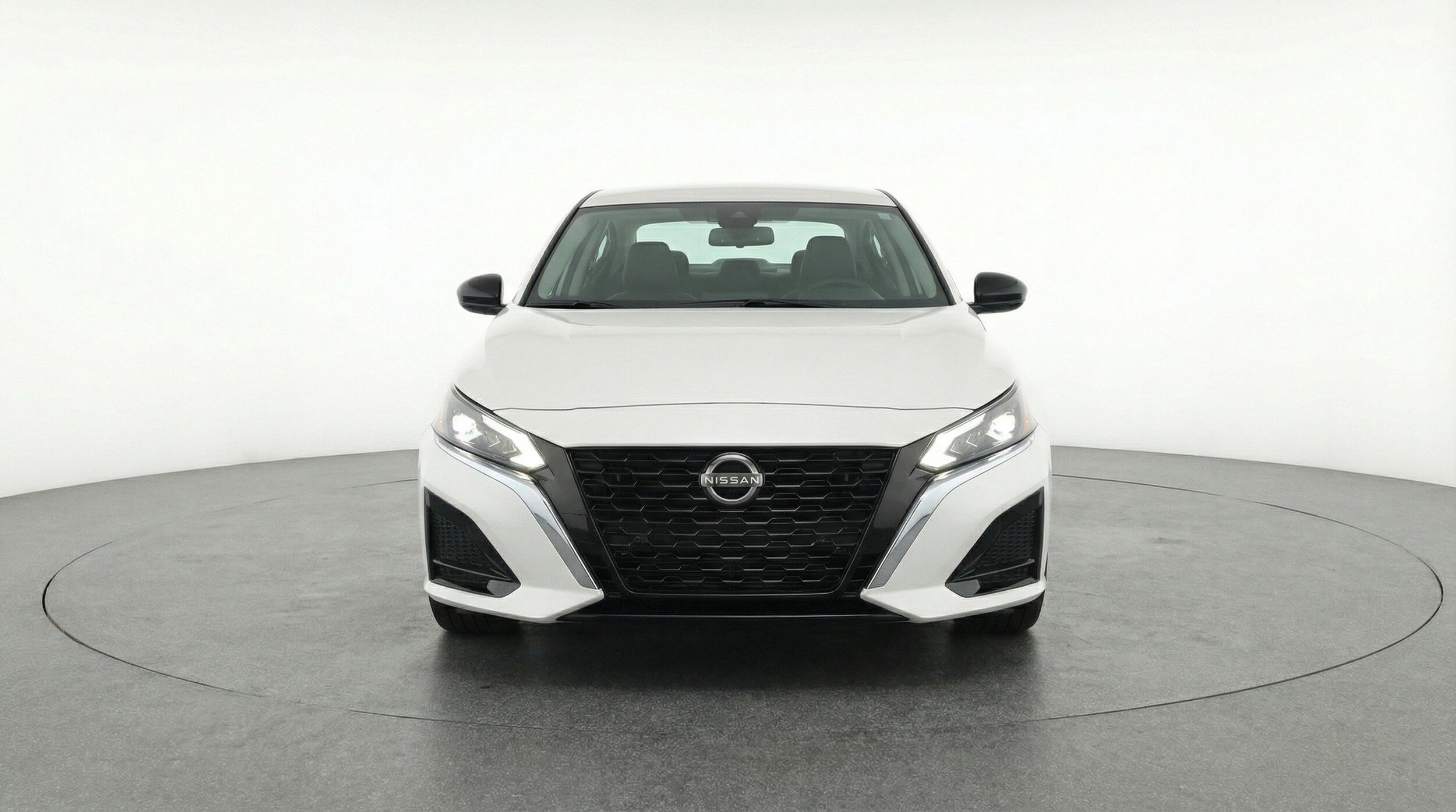 Thumbnail: 2025 Nissan Altima - 2