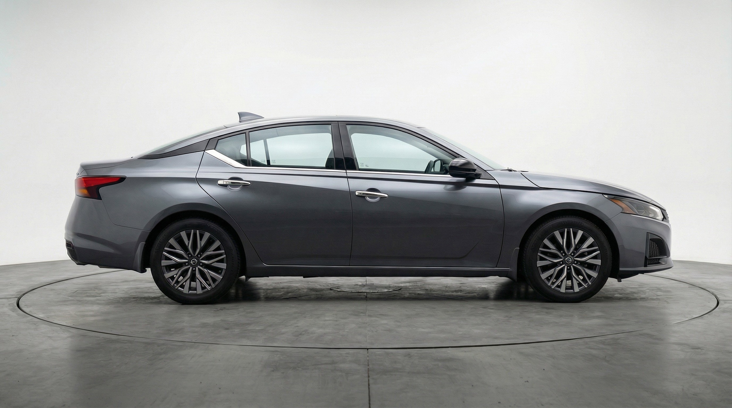 Thumbnail: 2025 Nissan Altima - 11