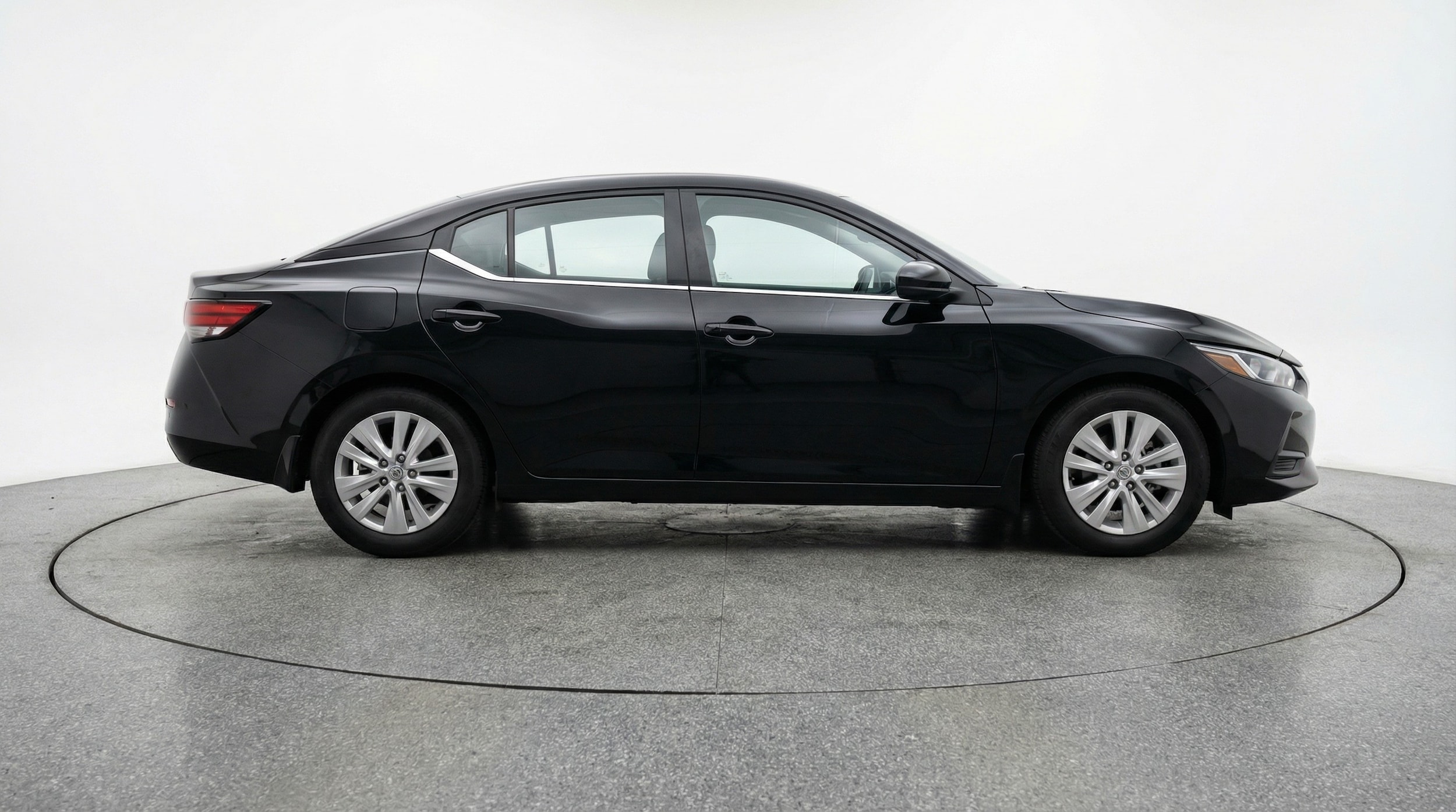 Thumbnail: 2025 Nissan Sentra - 8