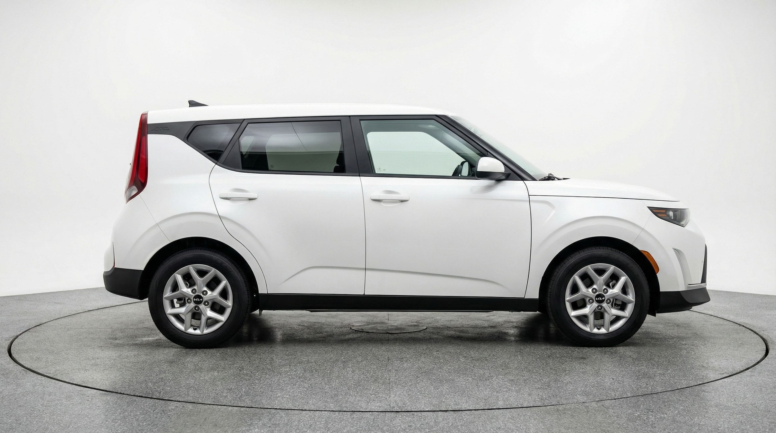 Thumbnail: 2025 Kia Soul - 8