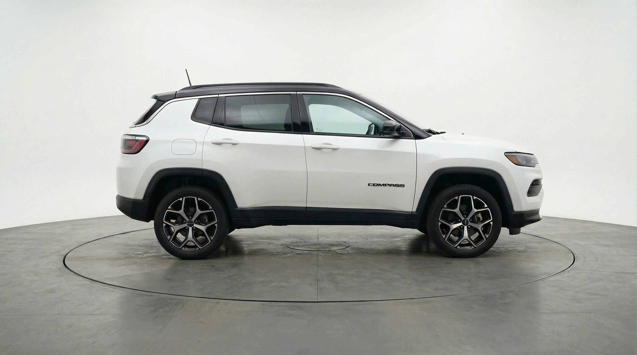 Thumbnail: 2025 Jeep Compass - 11
