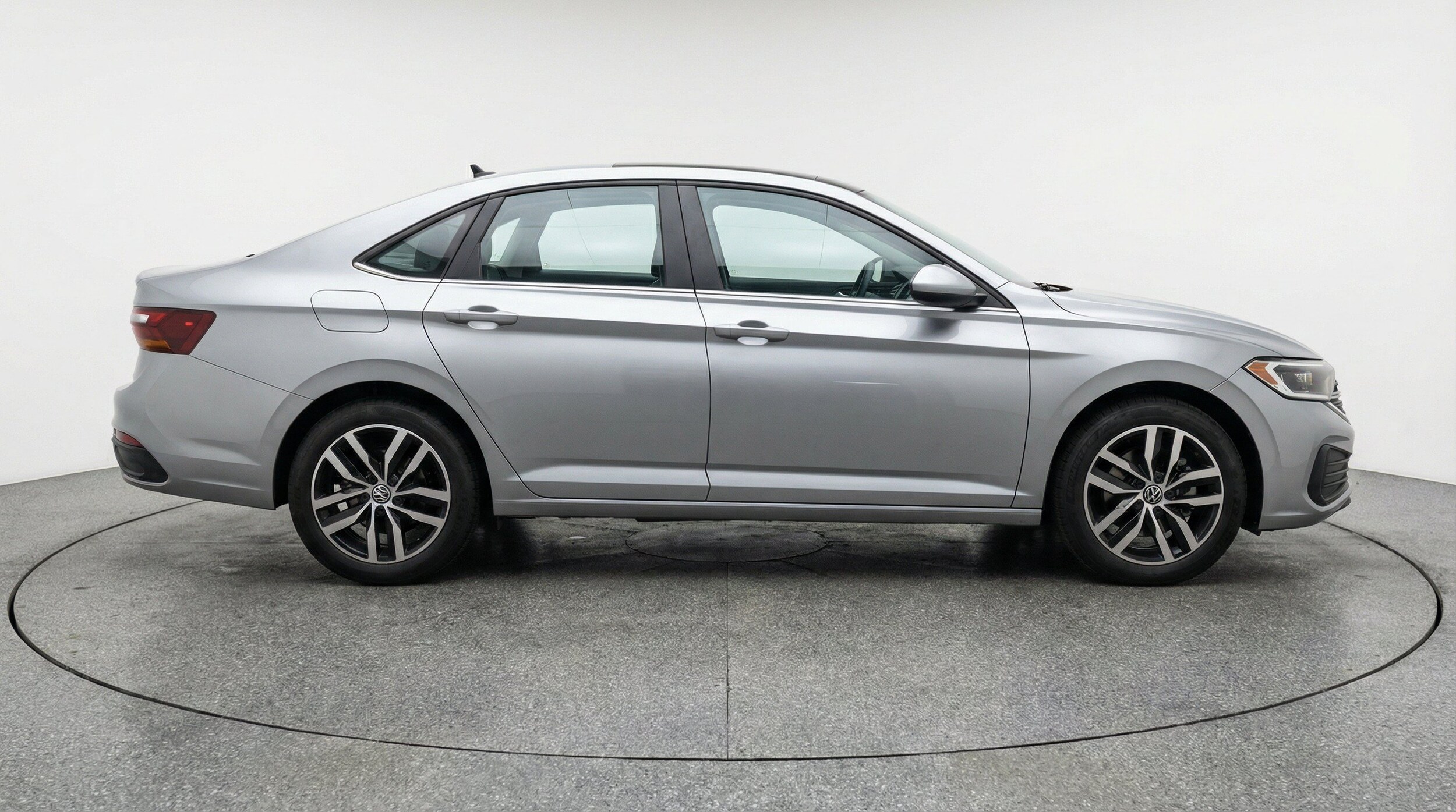 Thumbnail: 2025 Volkswagen Jetta - 11