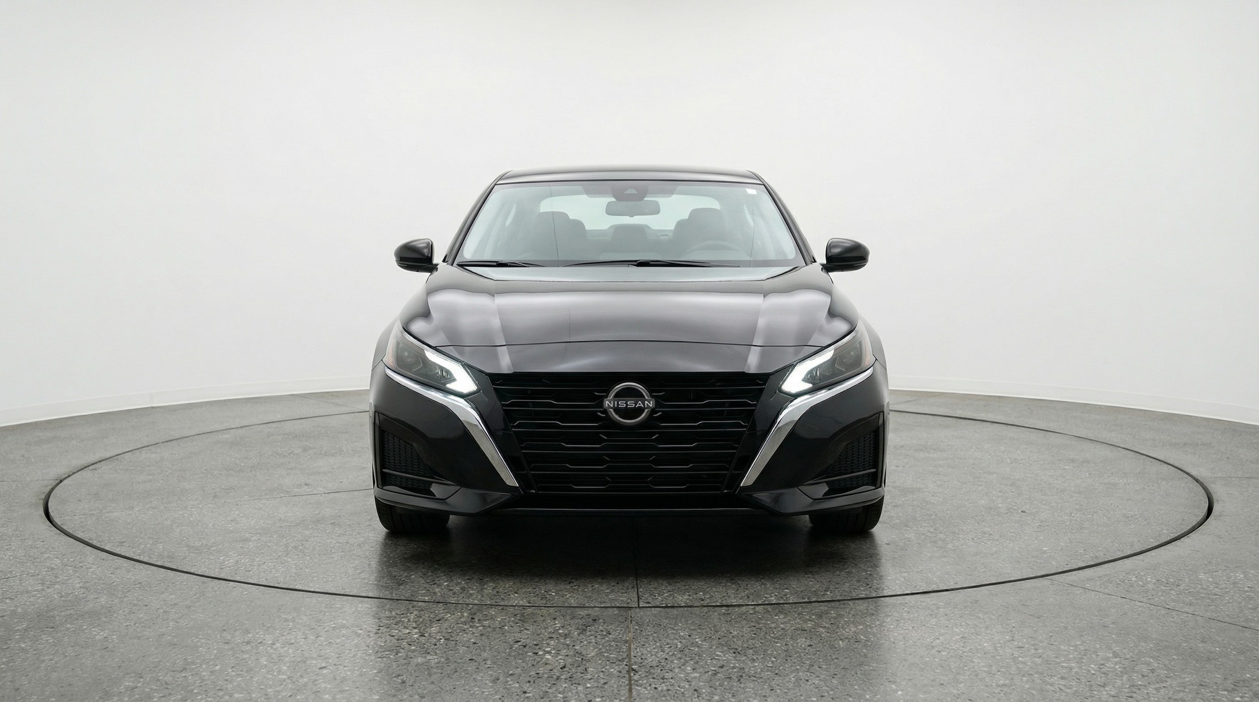 Thumbnail: 2025 Nissan Altima - 2