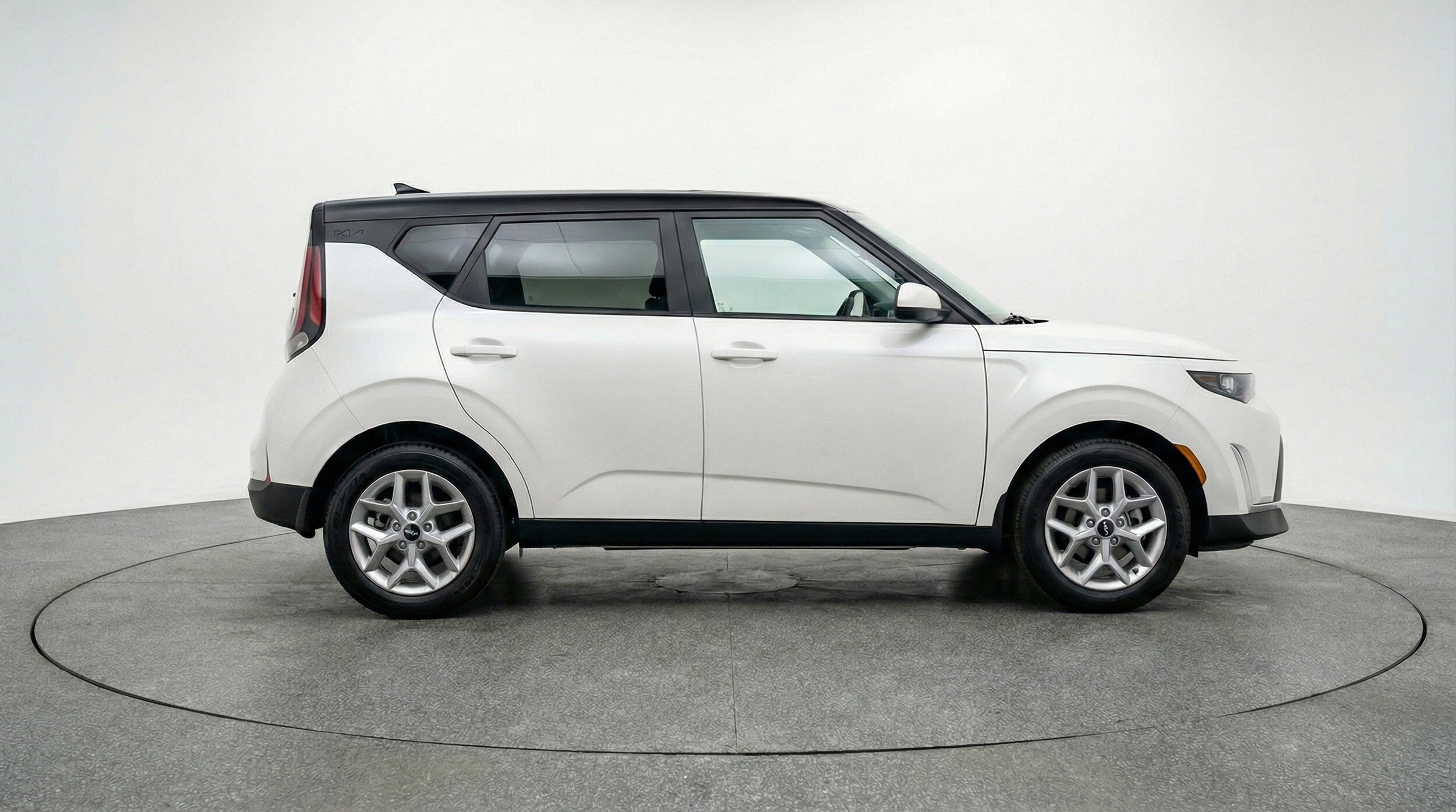 Thumbnail: 2025 Kia Soul - 11