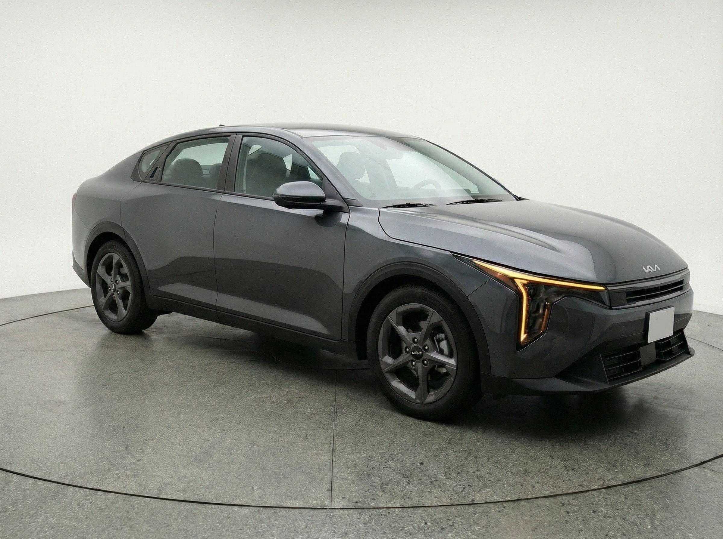 Thumbnail: 2025 Kia K4 - 1