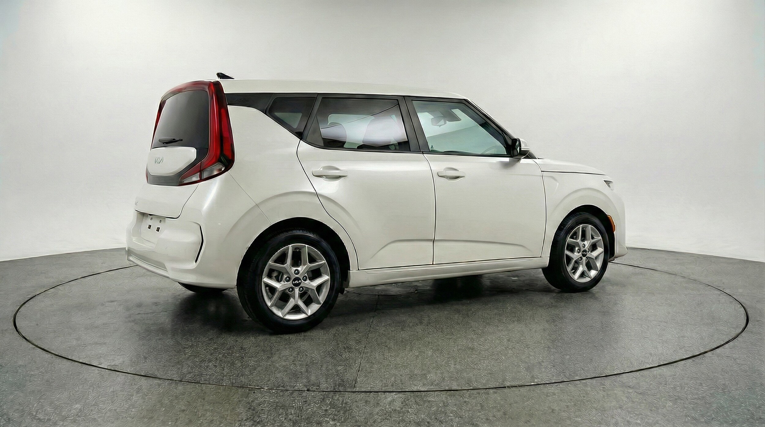 Thumbnail: 2025 Kia Soul - 9