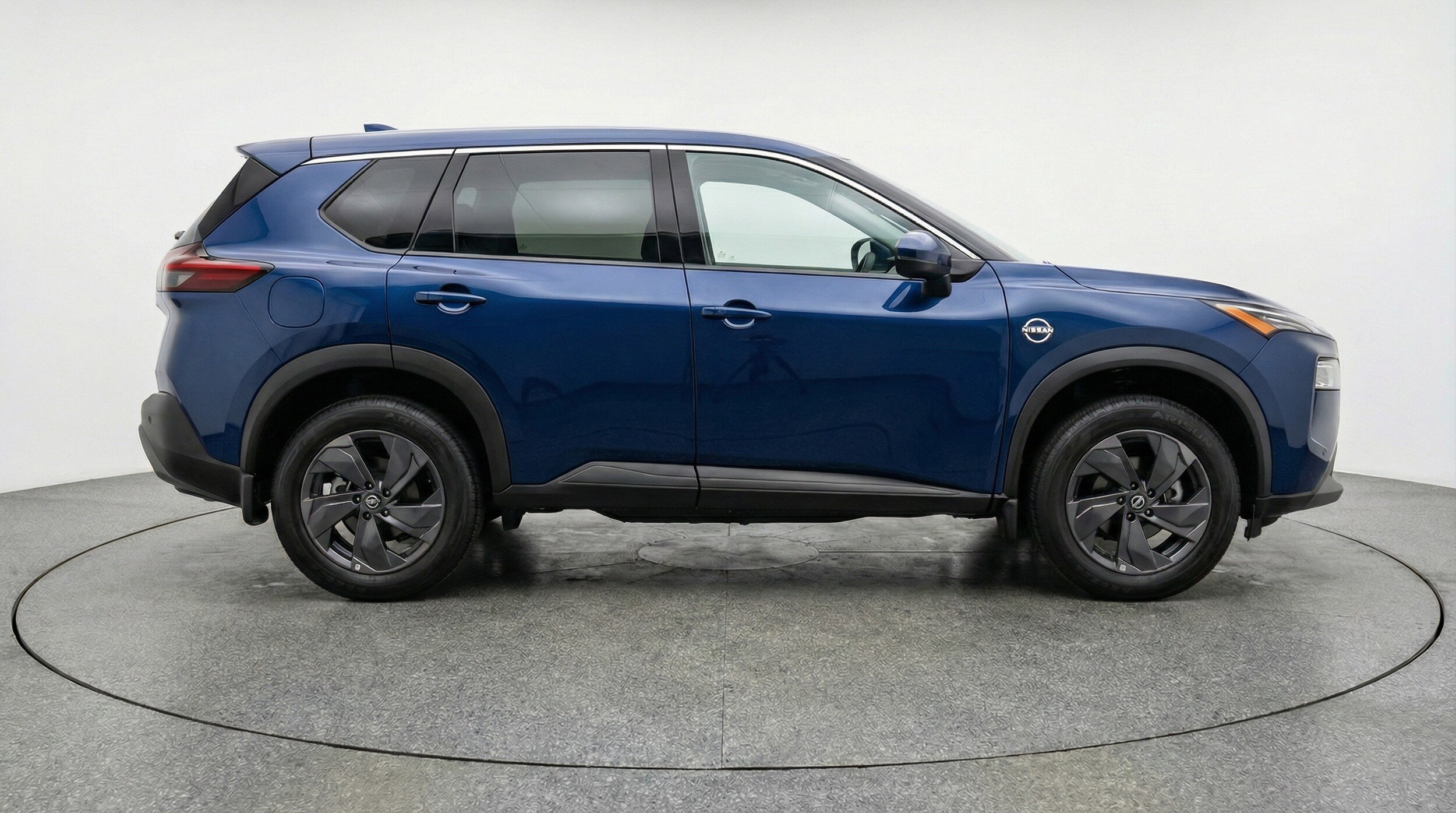 Thumbnail: 2025 Nissan Rogue - 11