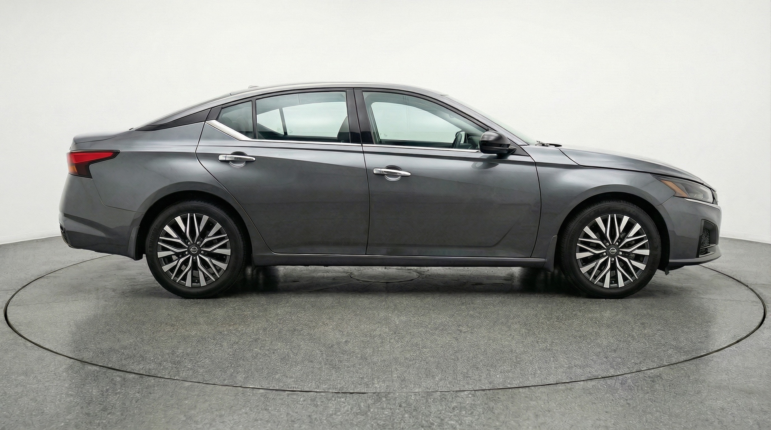 Thumbnail: 2025 Nissan Altima - 8