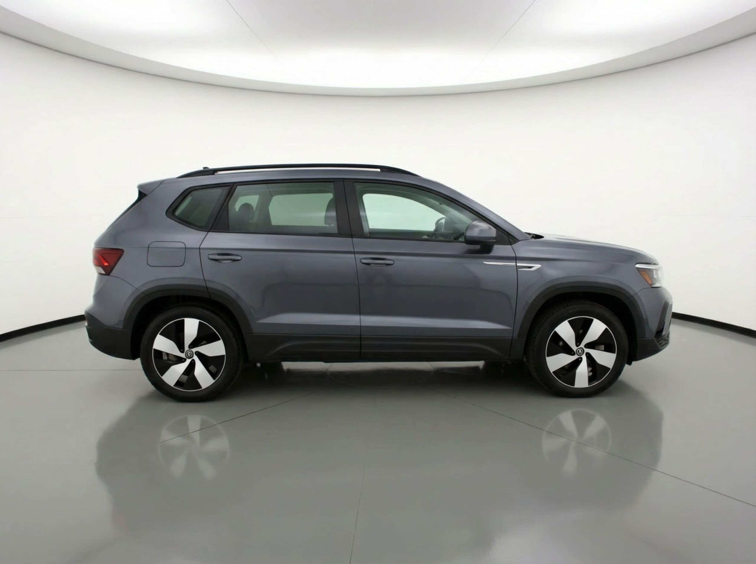 Thumbnail: 2025 Volkswagen Taos - 8