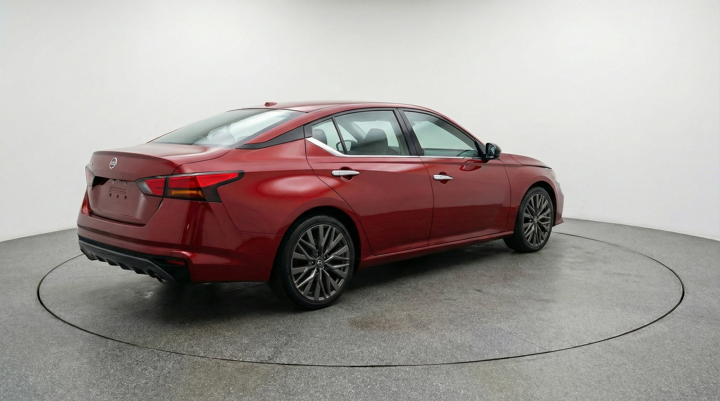 Thumbnail: 2025 Nissan Altima - 9