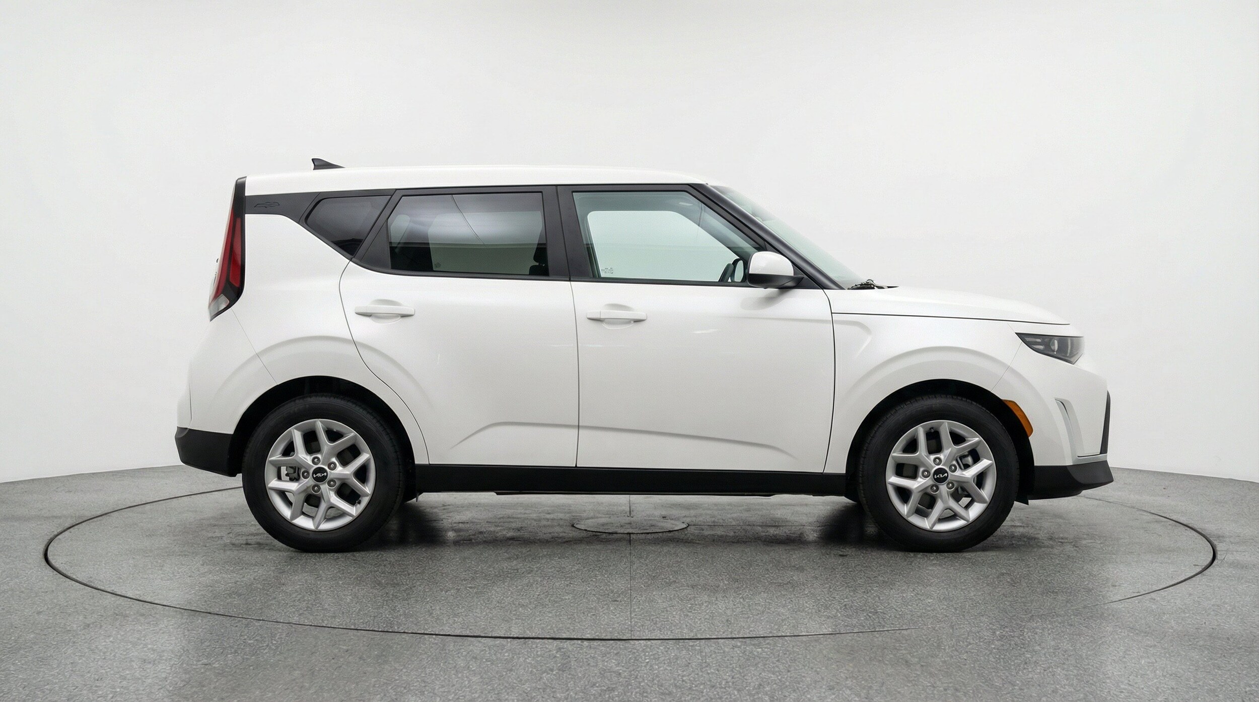 Thumbnail: 2025 Kia Soul - 11