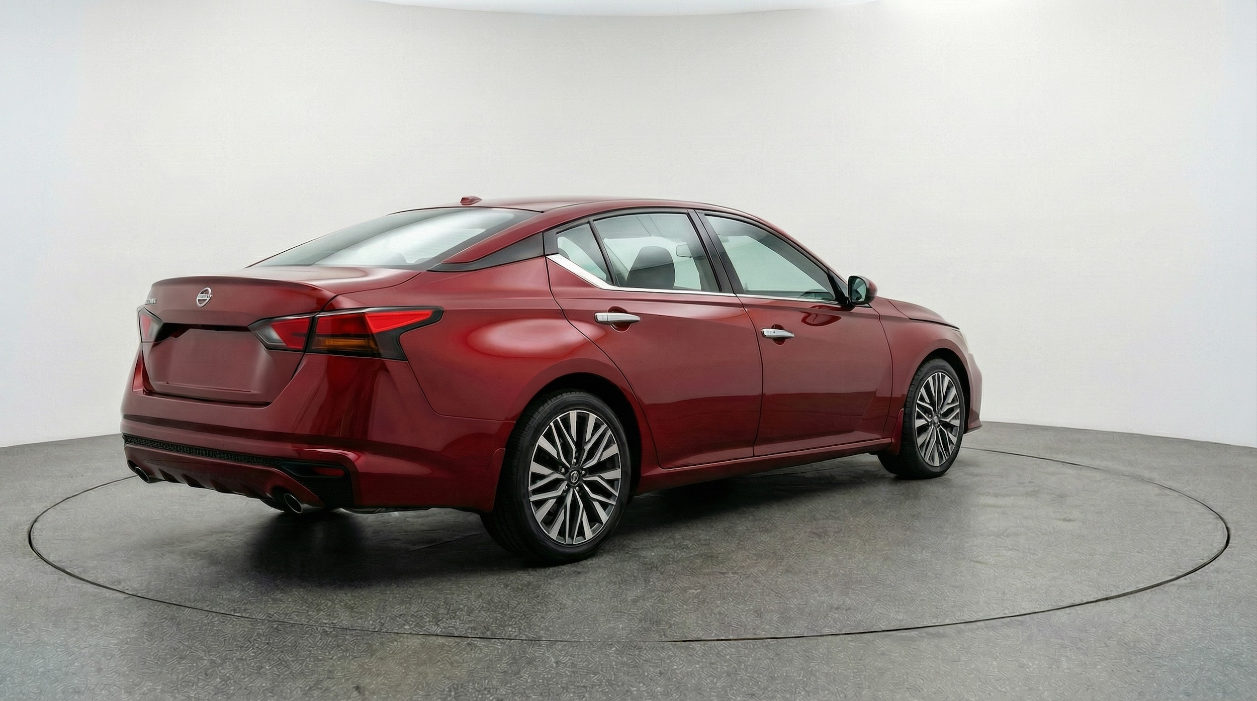 Thumbnail: 2025 Nissan Altima - 7