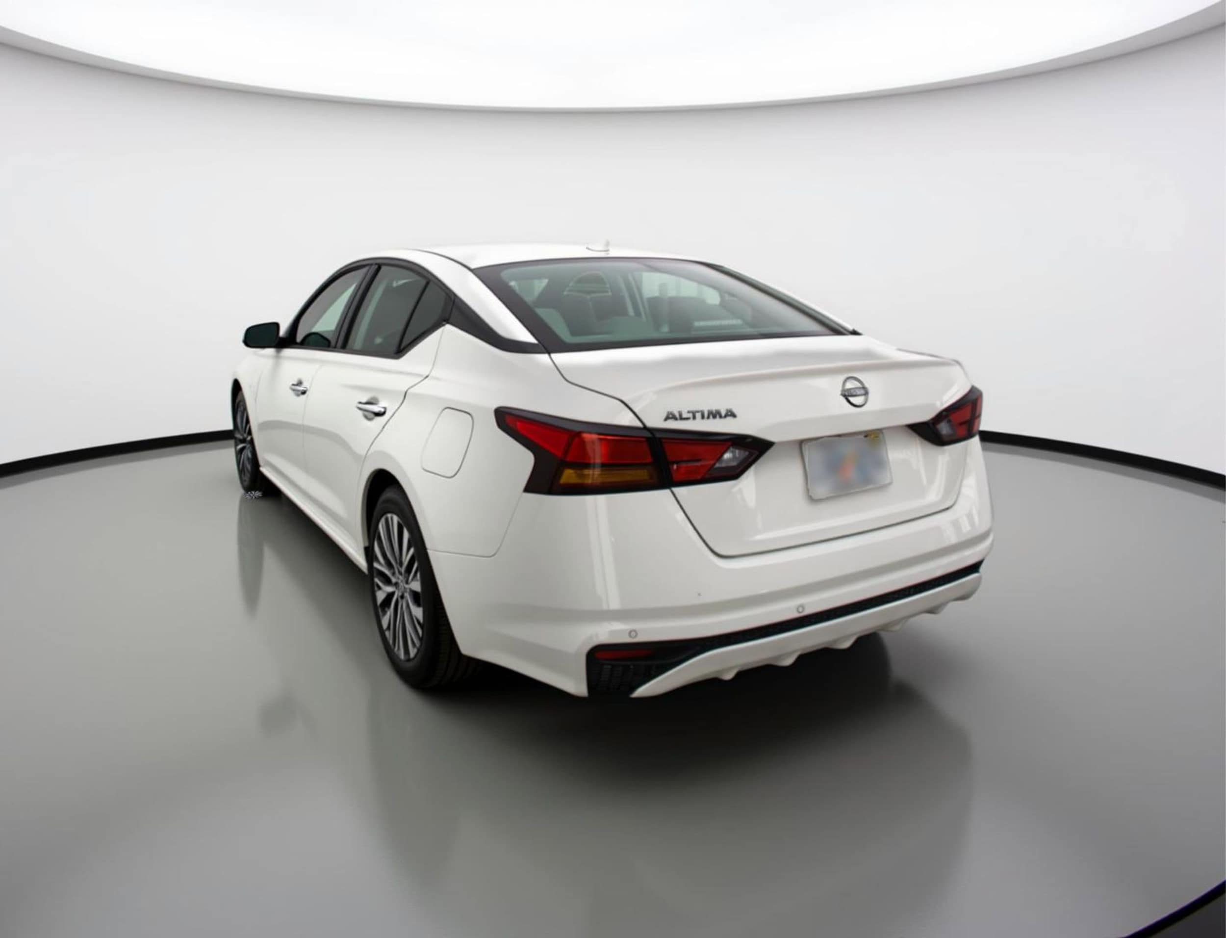 Thumbnail: 2025 Nissan Altima - 6