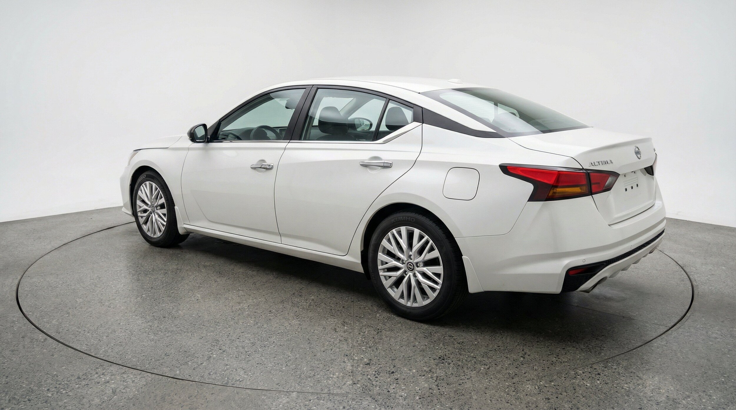 Thumbnail: 2025 Nissan Altima - 6
